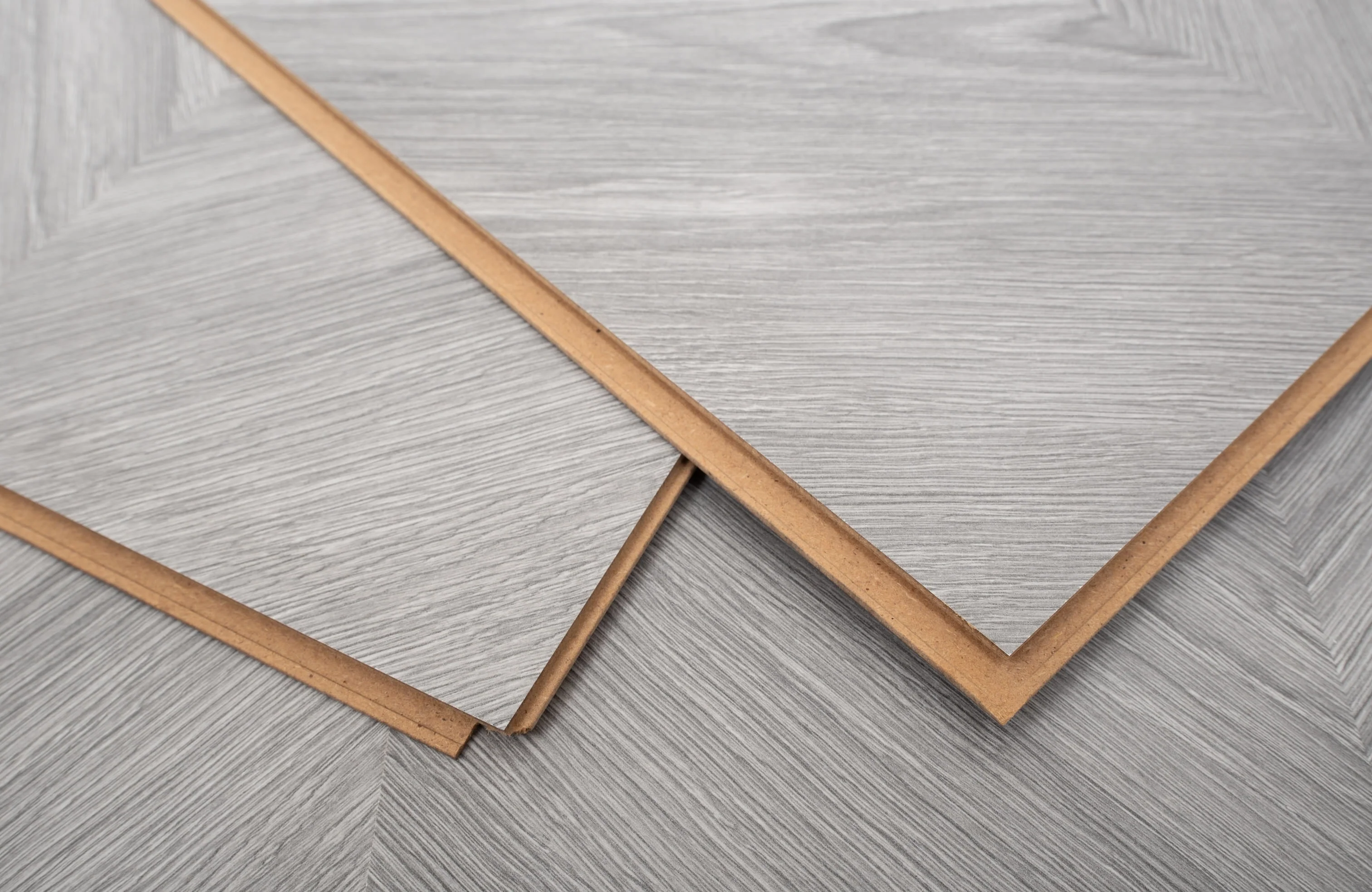 AGT 8mm Velmont Oak Chevron Laminate Flooring - Image 7