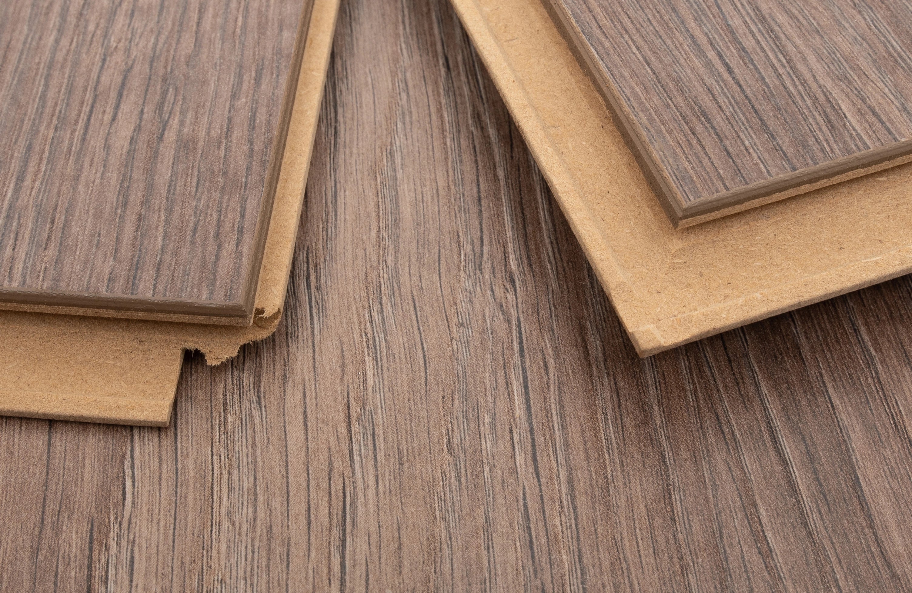 Brown Oak AGT Effect 12mm Laminate Flooring Imperia - Image 6
