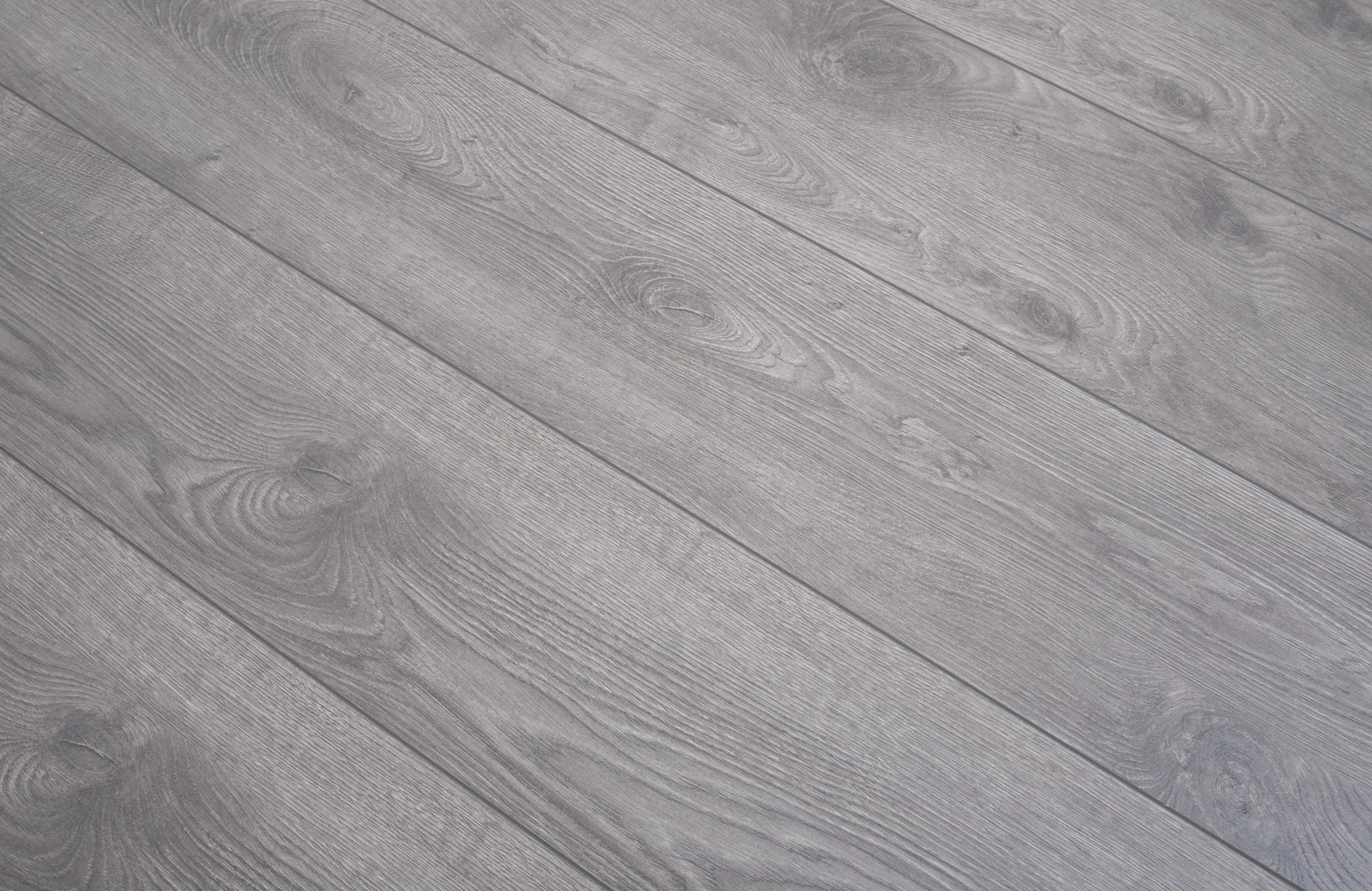Grey Oak AGT Effect 12mm Laminate Flooring Terra - Image 6