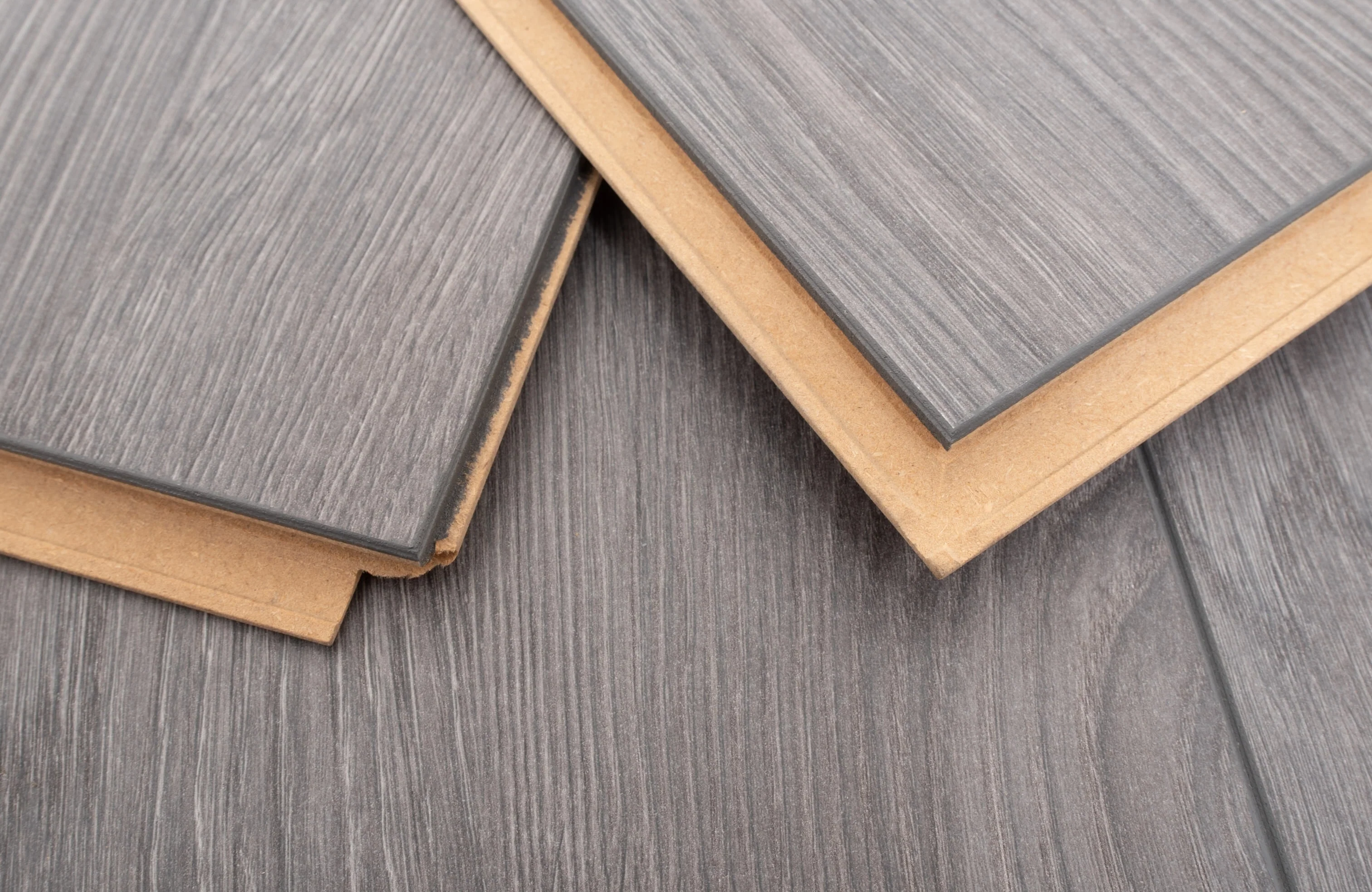 Grey Oak AGT Effect 12mm Laminate Flooring Terra - Image 7