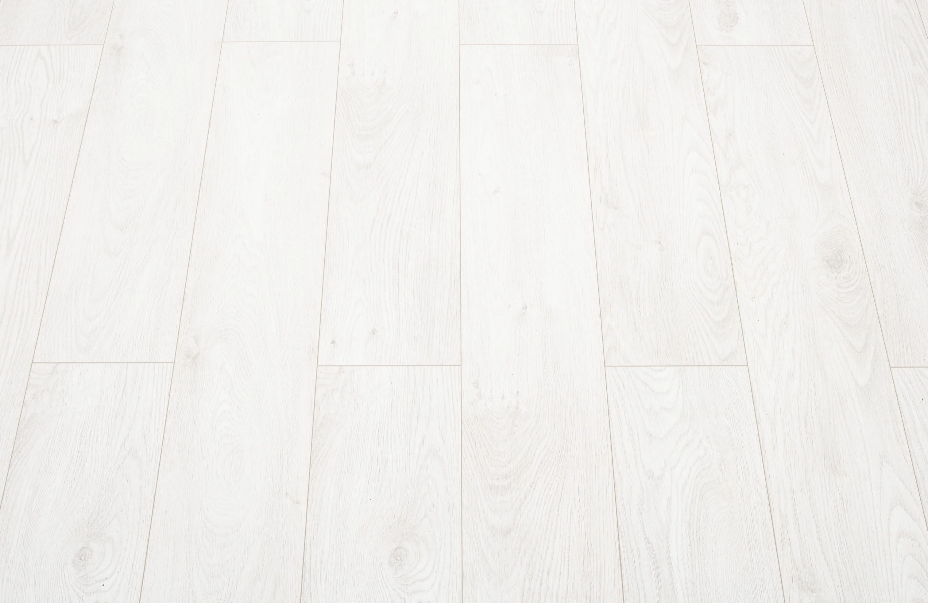 AGT Effect 8mm Laminate Flooring – Alvera - Image 5