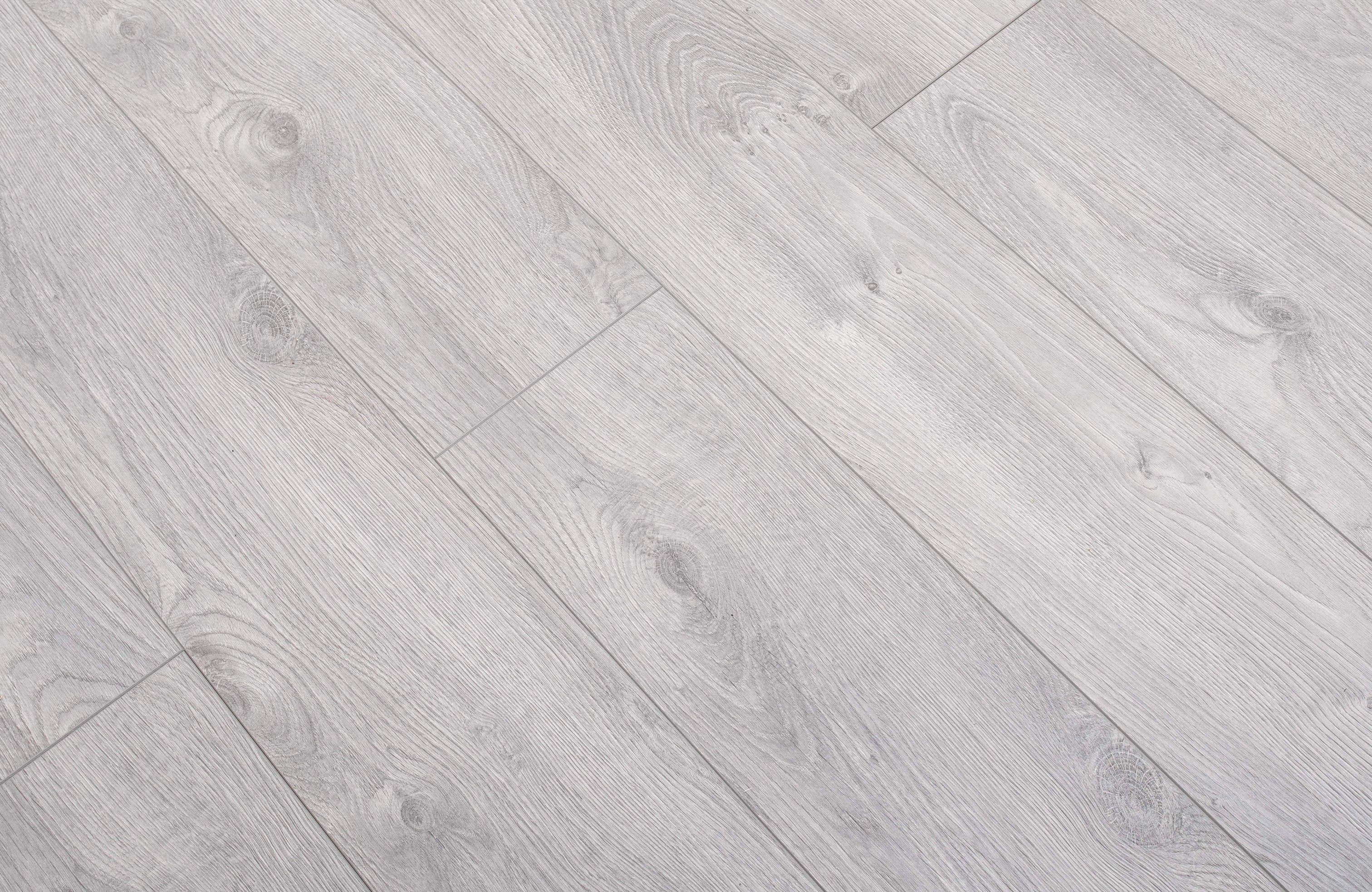 AGT Effect 8mm Laminate Flooring – Elvaris - Image 6