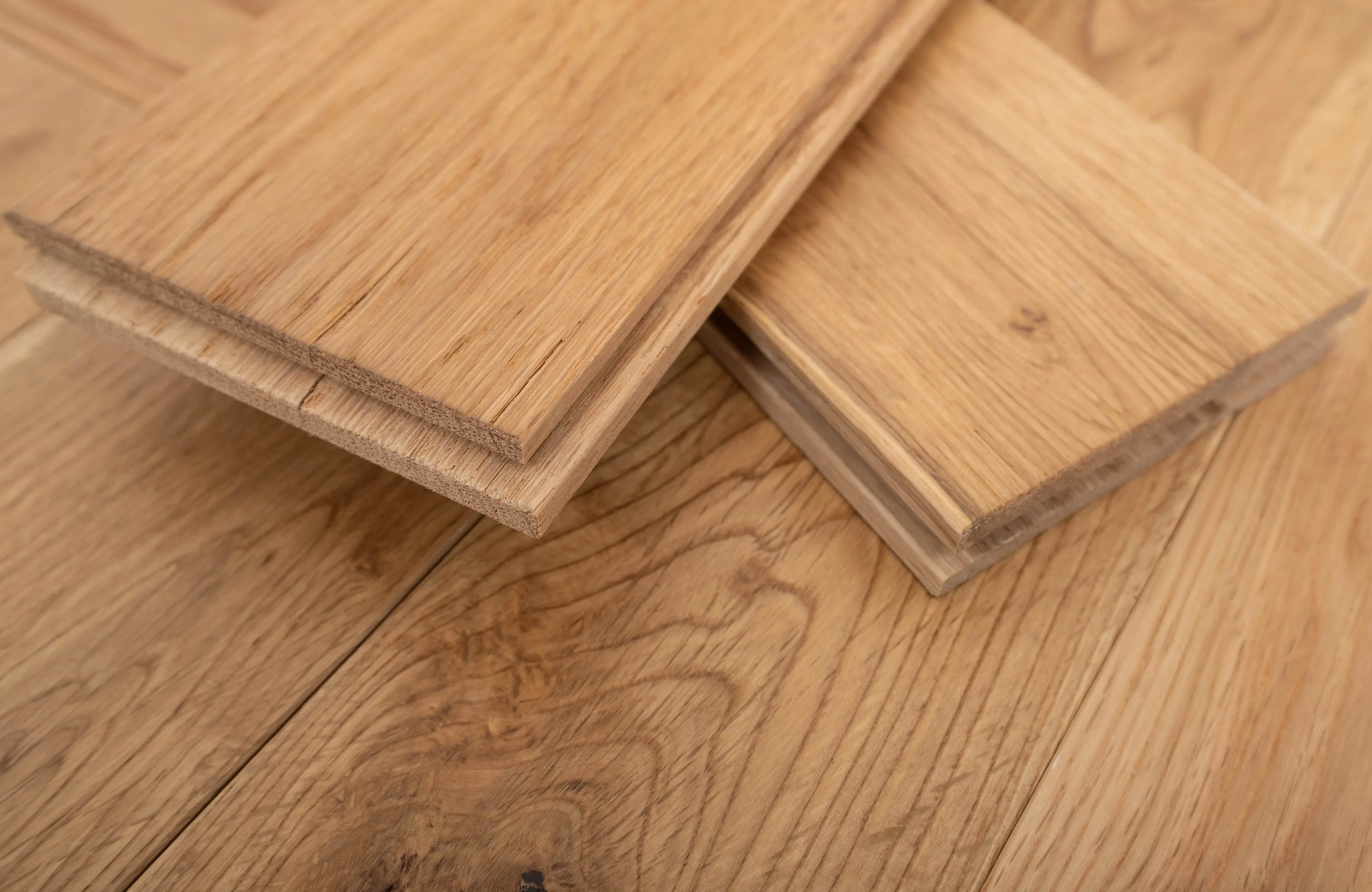 Alvara Timber Solid Oak Herringbone Flooring - Image 6