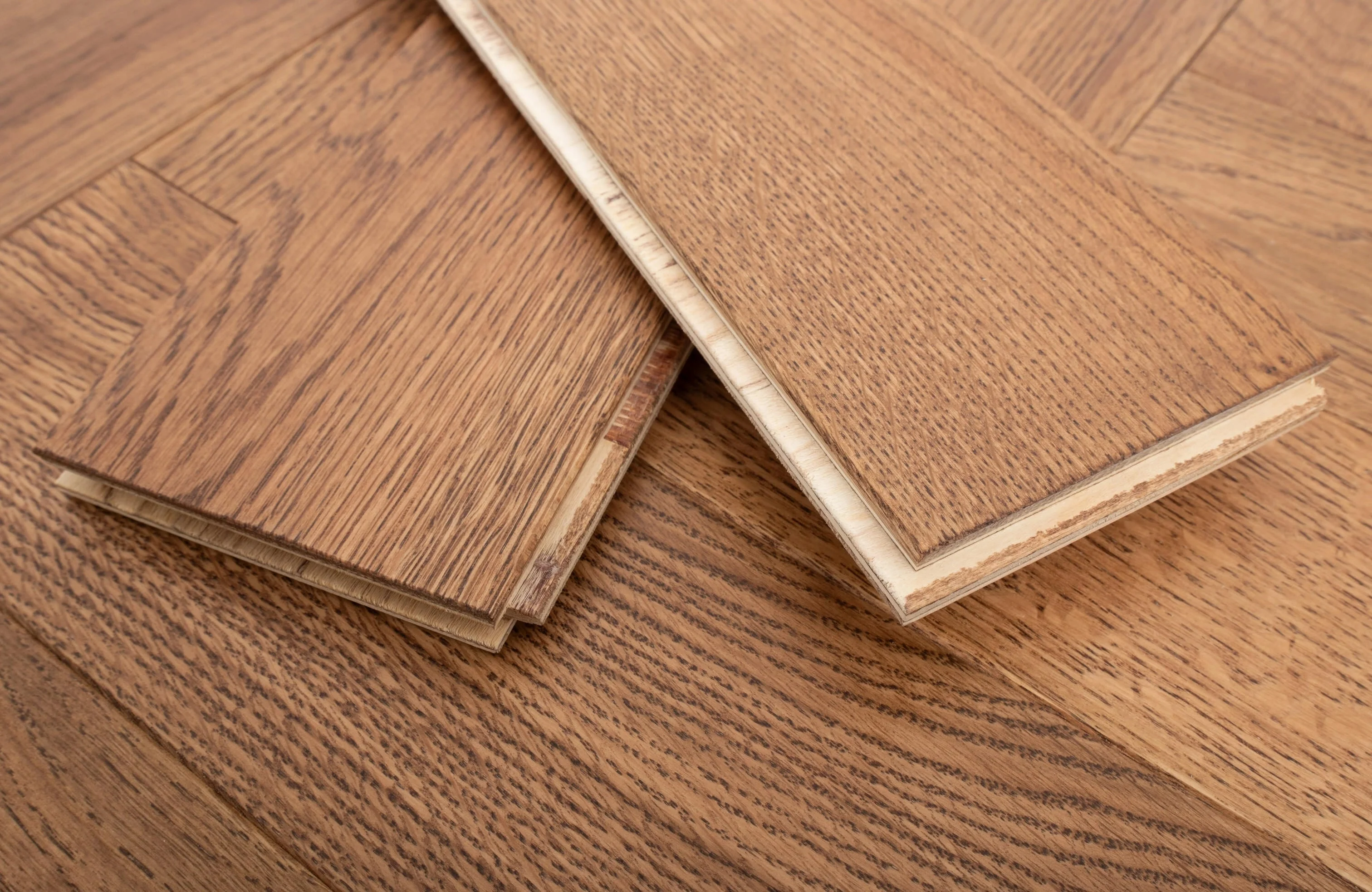 Farnham Oak Herringbone 14mm Engineered Wood Flooring - Image 10