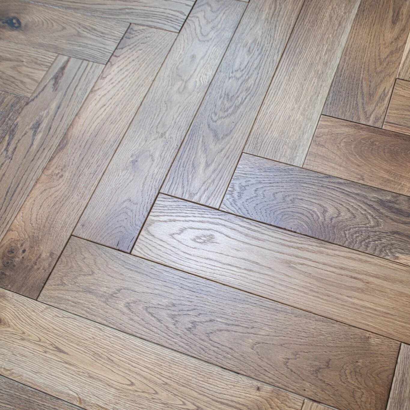 Heatherstone Grandeur 18mm Engineered Wood Flooring - Image 6