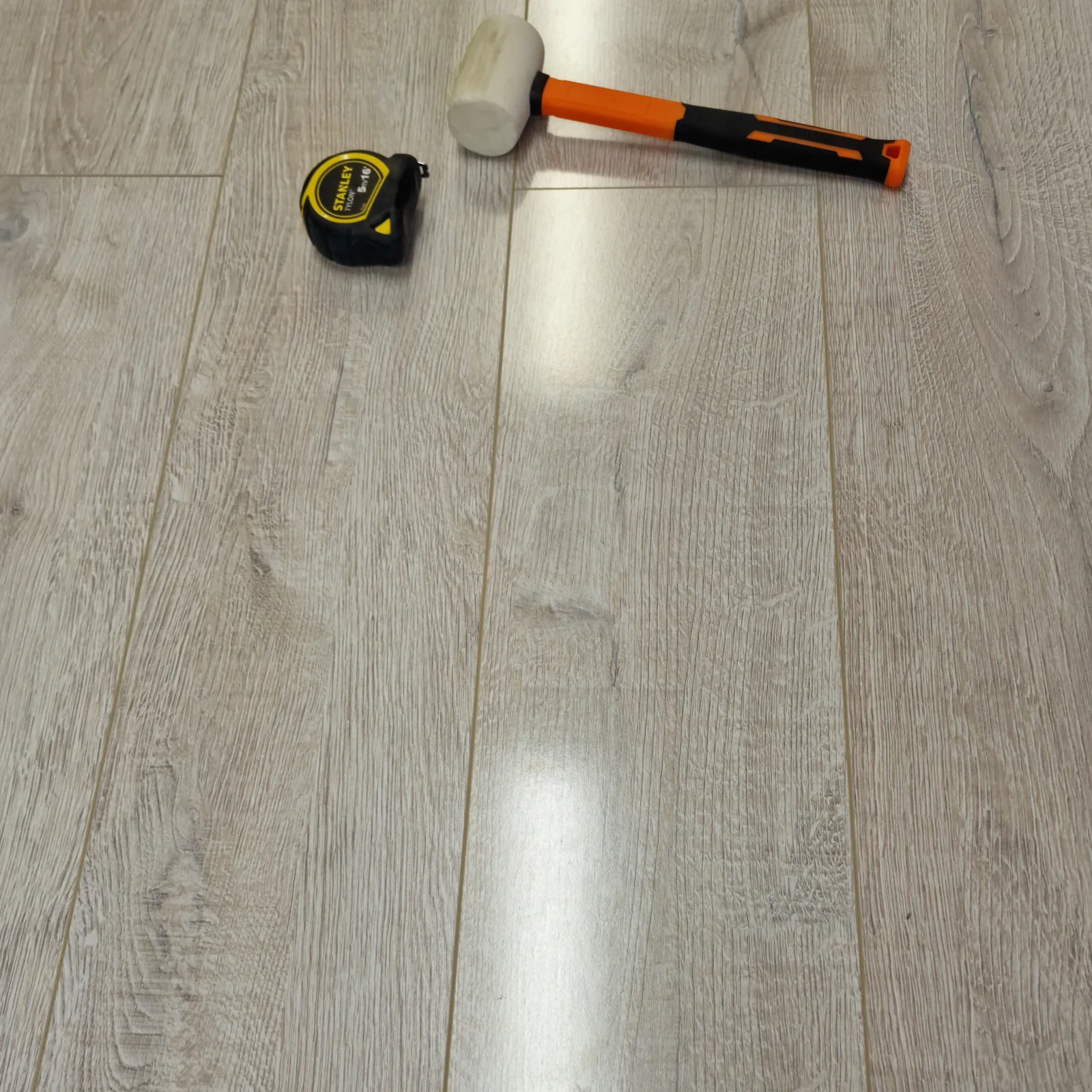 High Gloss Silver Laminate Flooring - Image 14
