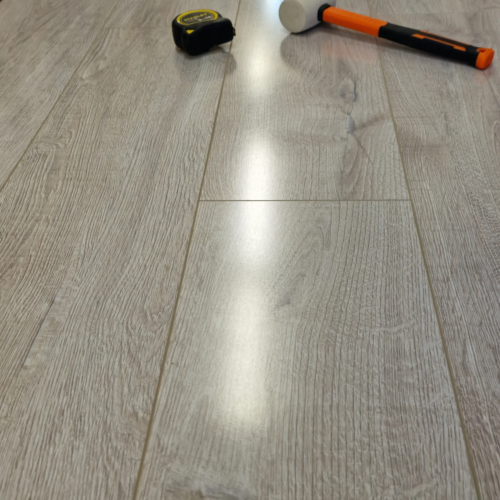 High Gloss Silver Laminate Flooring - Image 15