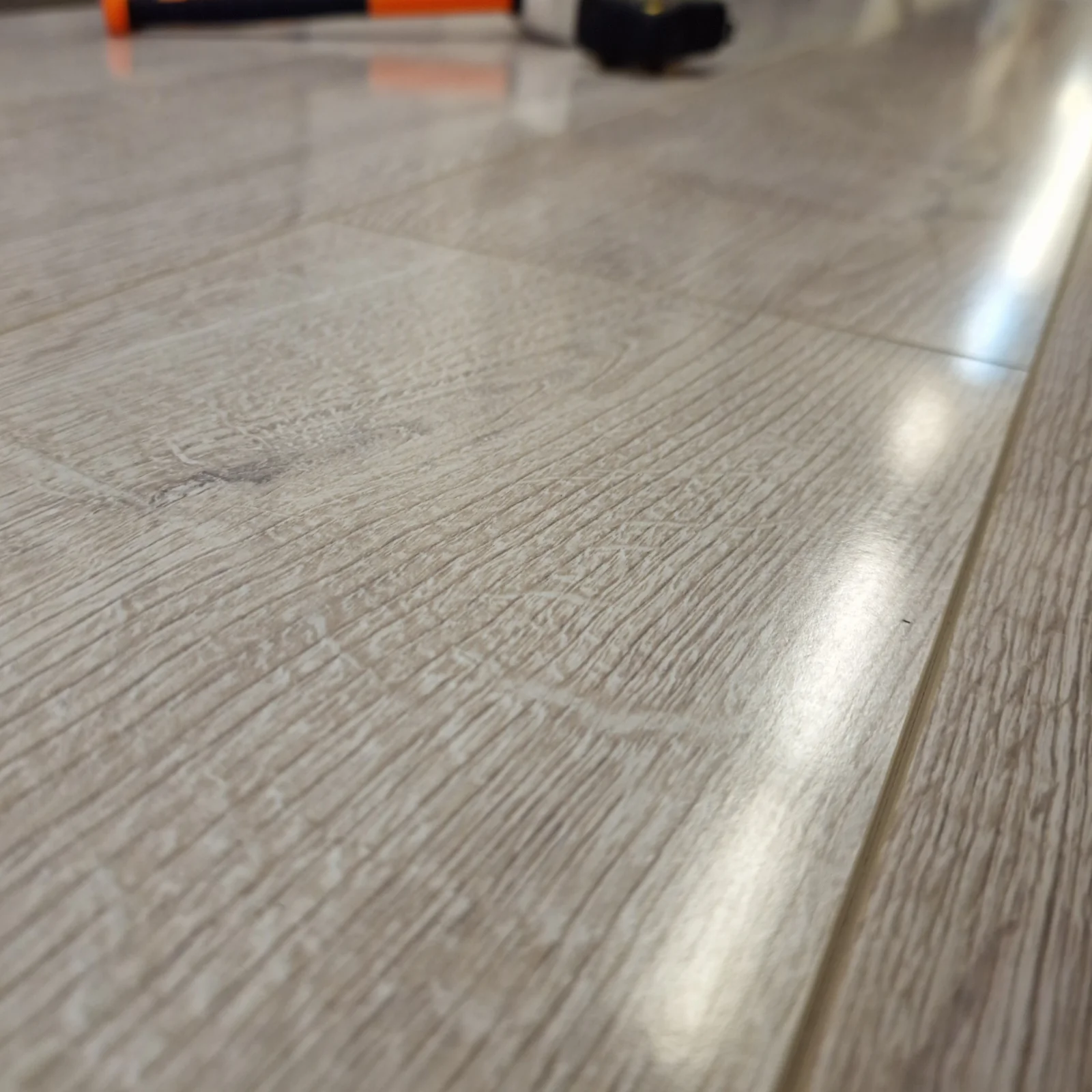 High Gloss Silver Laminate Flooring - Image 9