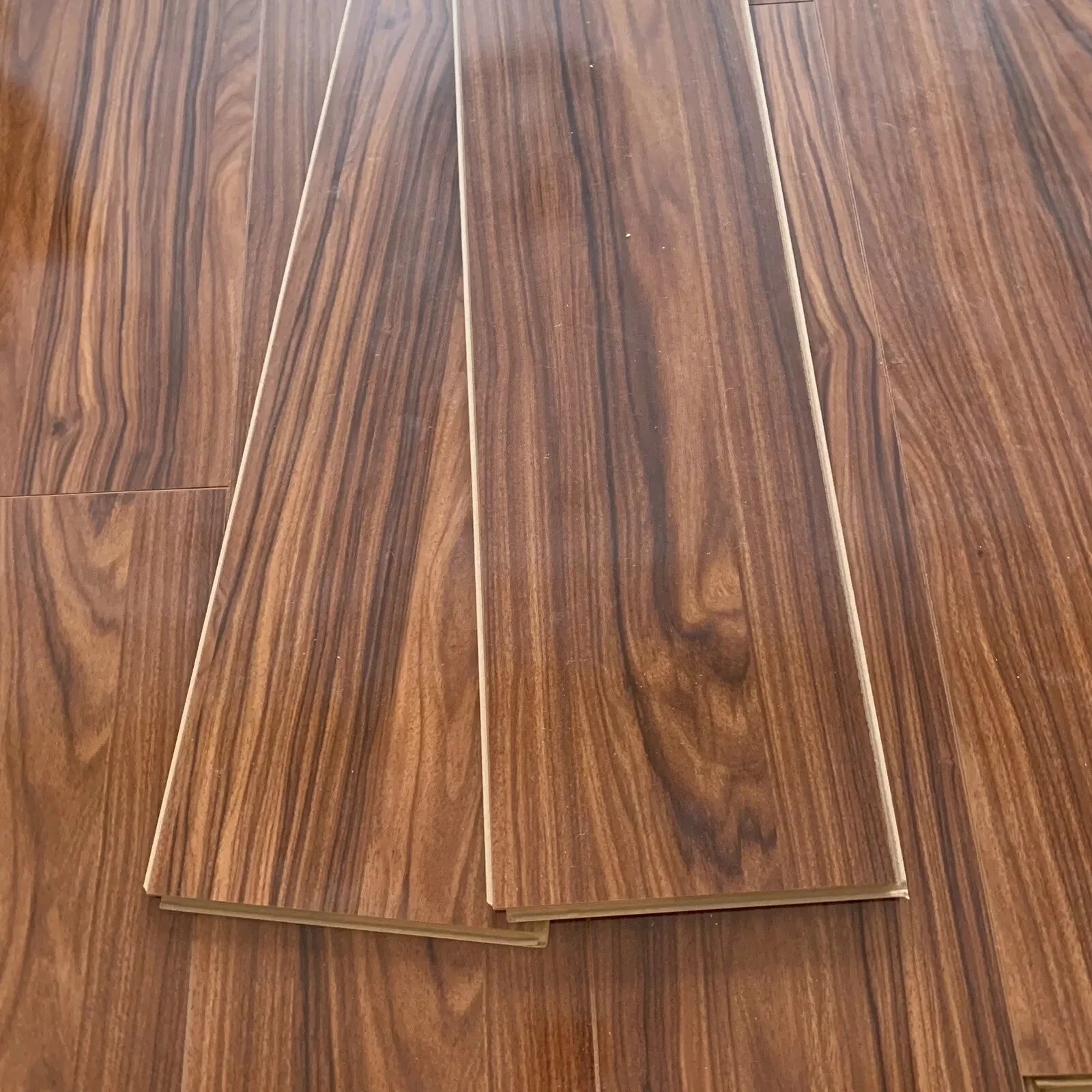 High Gloss Bourbon Laminate Flooring - Image 12