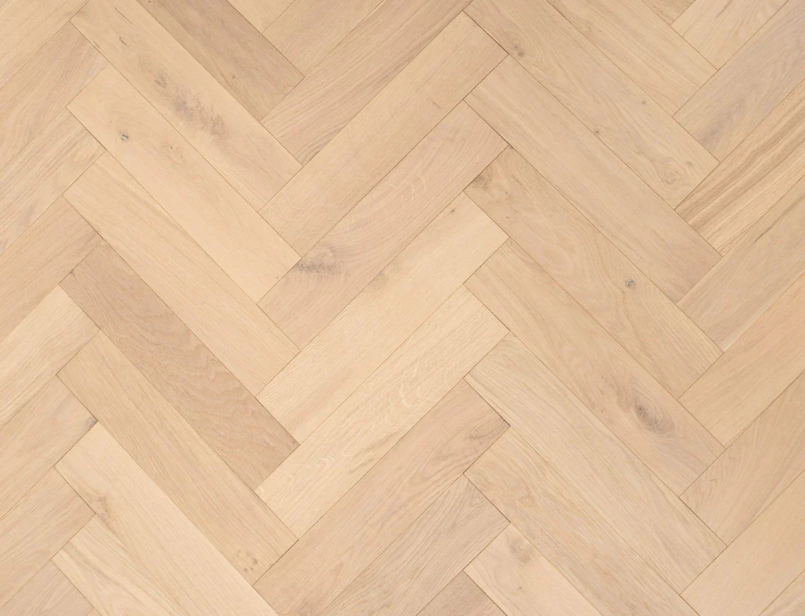Holloway Alnwick Oak 15mm Herringbone Engineered Wood Flooring - Image 3