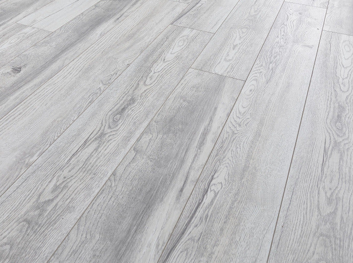 Horizon 12mm Heritage Oak Laminate Flooring - Image 3