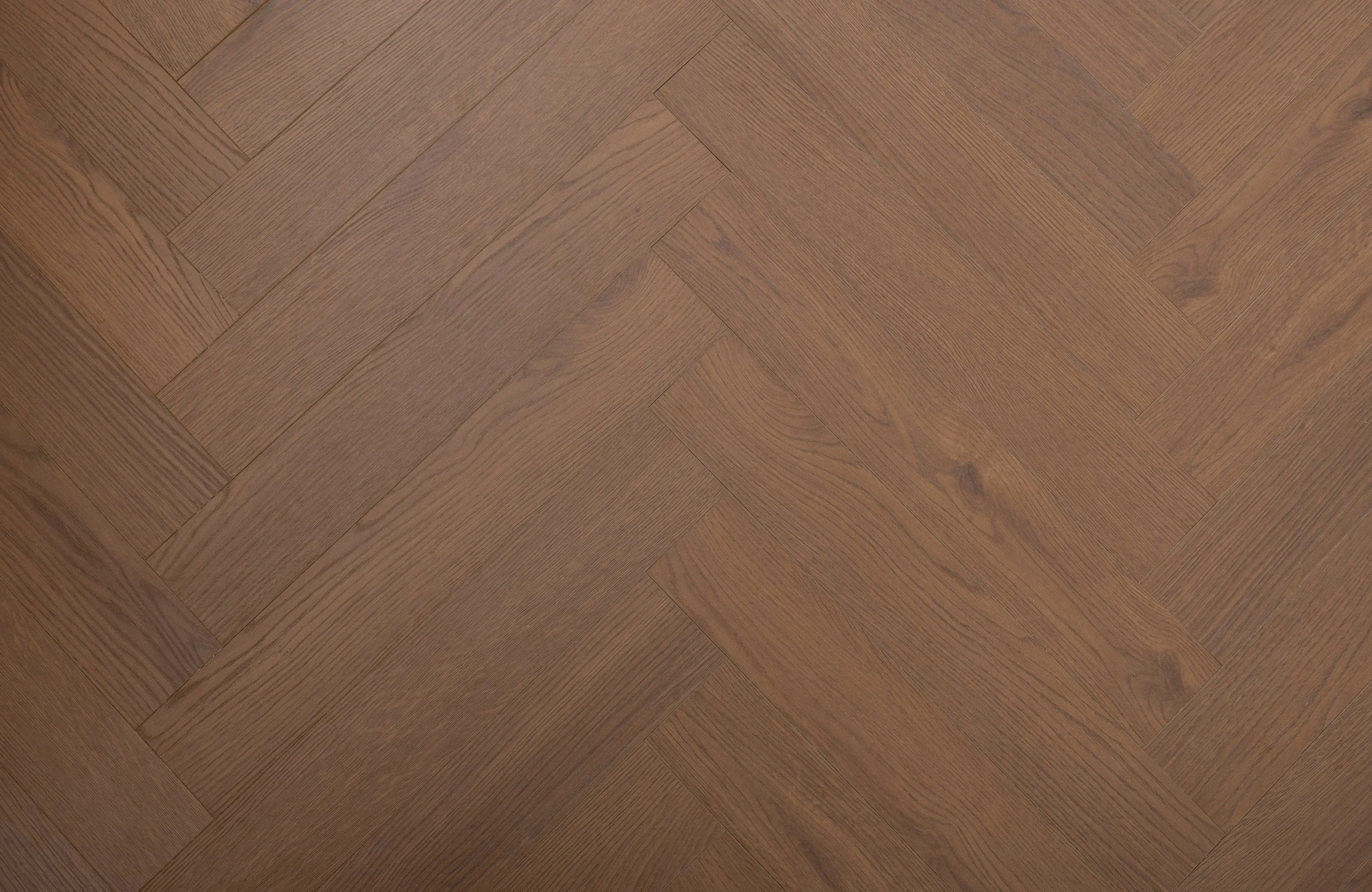 Dark Brown 12mm Westbury Oak Herringbone Laminate Flooring - Image 7