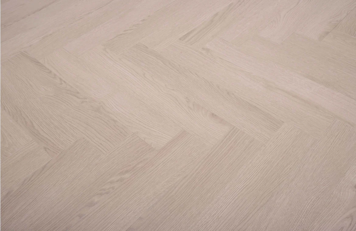 Beige 12mm Whitford Oak Herringbone Laminate Flooring - Image 6