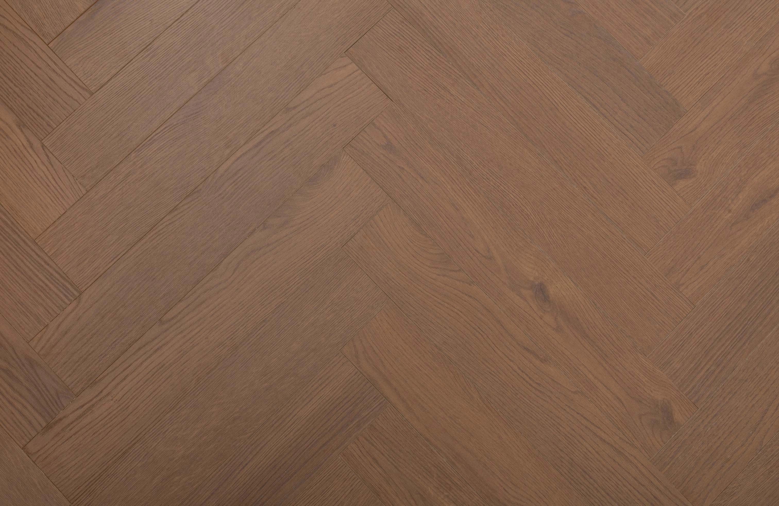 Kingsley 8mm Westbury Oak Herringbone Laminate Flooring - Image 6