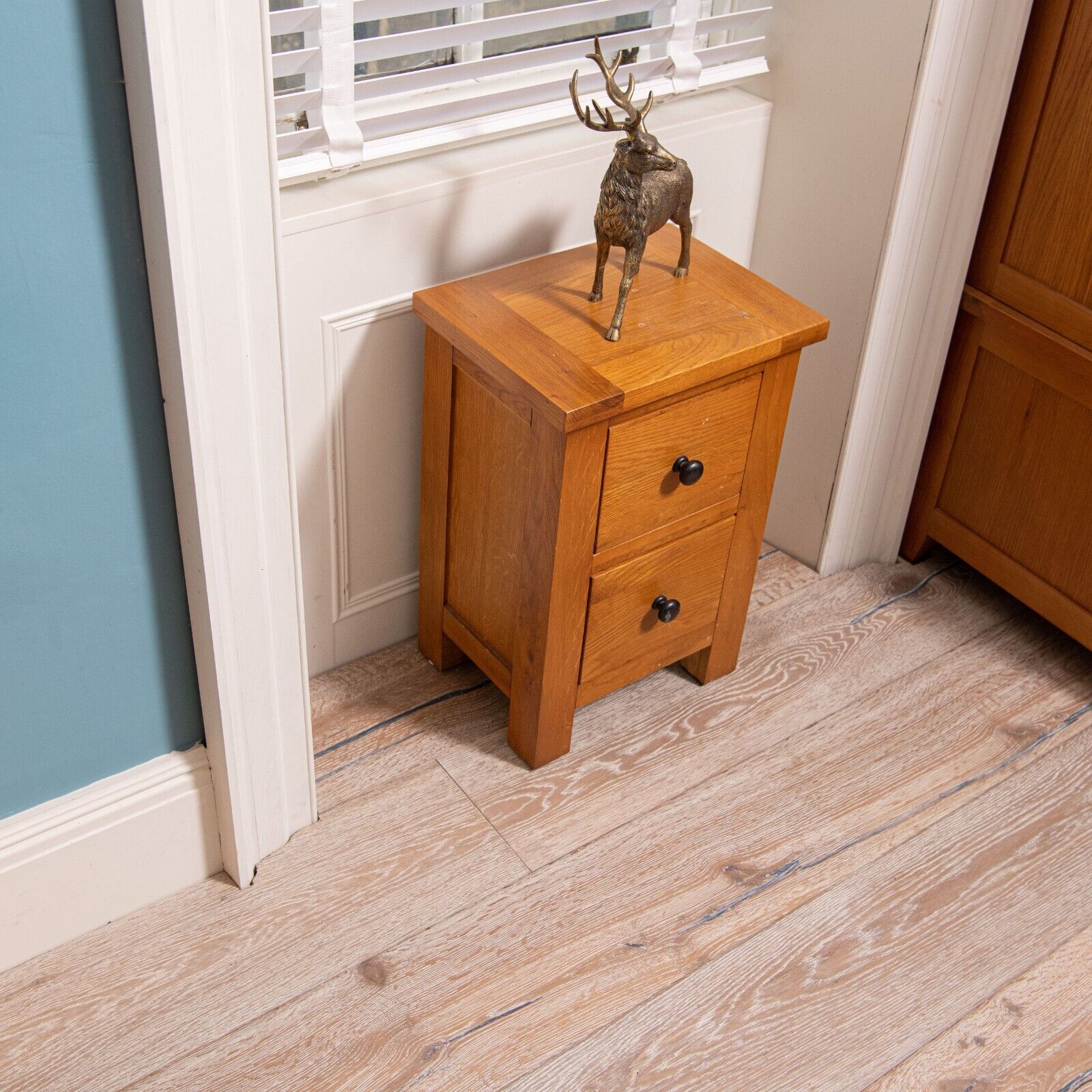 Lilypad Graphite Distressed Engineered Wood Flooring - Image 9