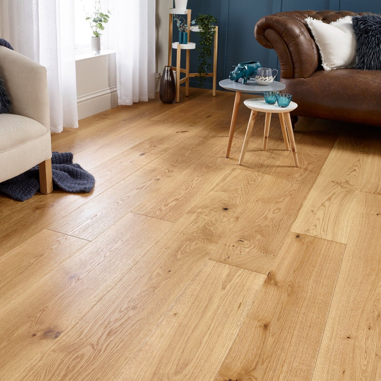 Lilypad Orchard Distressed Engineered Wood Flooring - Image 4