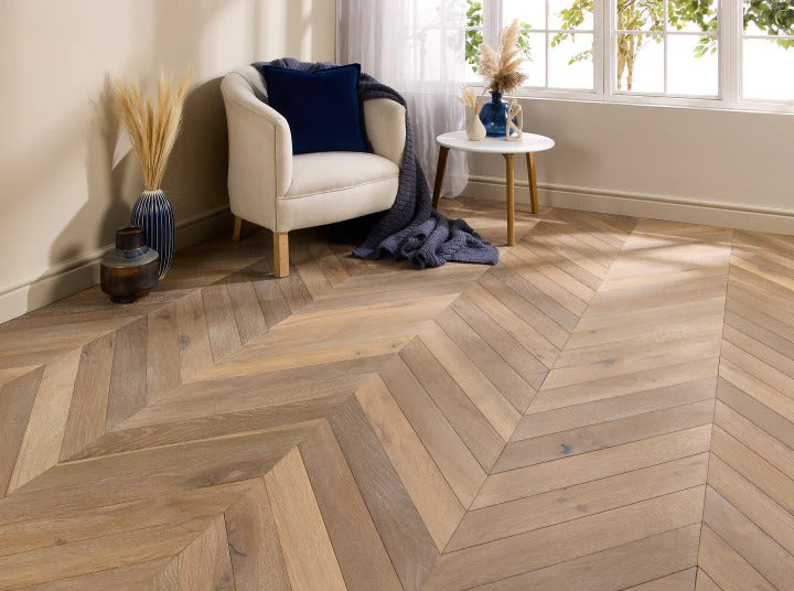 Lumen Hearthwood Chevron 15mm Engineered Wood Flooring - Image 5