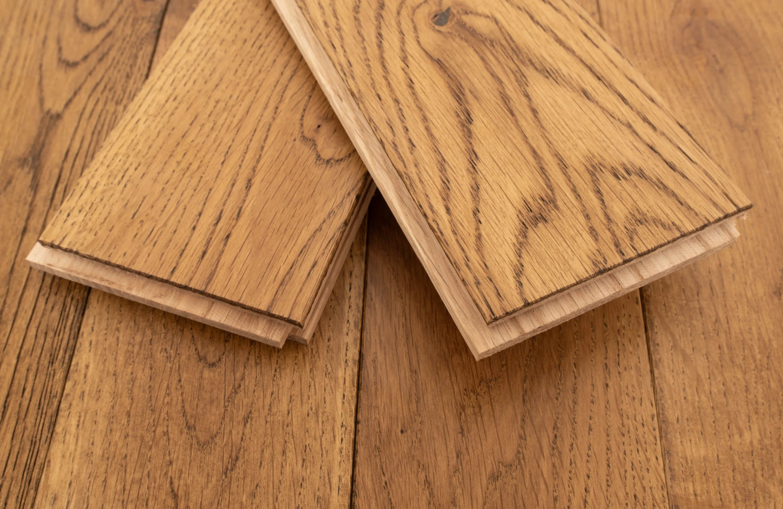 Lunara Timber Solid Oak Herringbone Flooring - Image 4