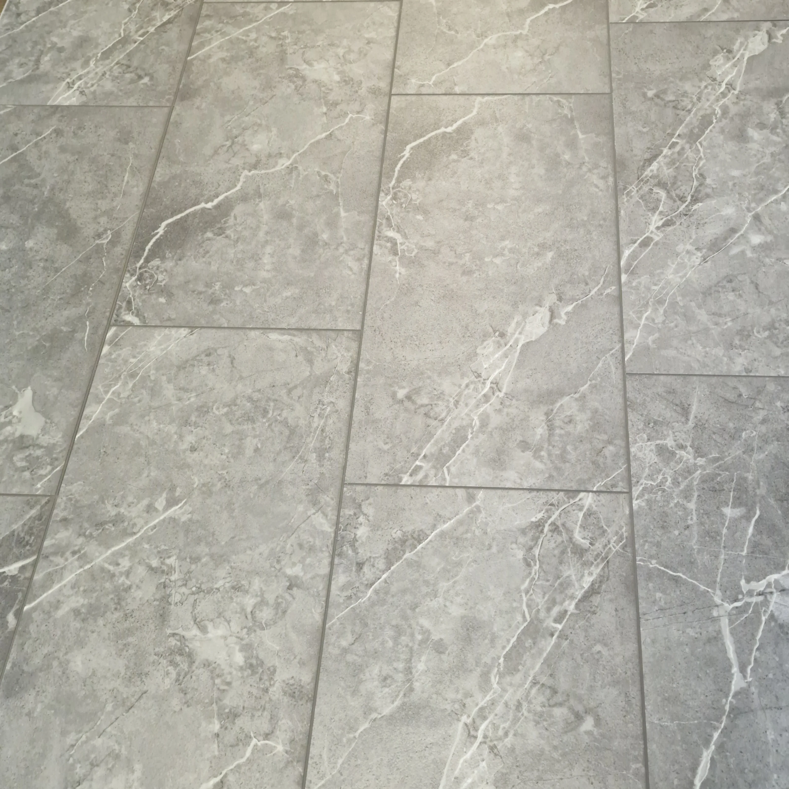 Modena Smoke Oak Plank LVT Rigid Core SPC Click Luxury Vinyl Tile Flooring - Image 7