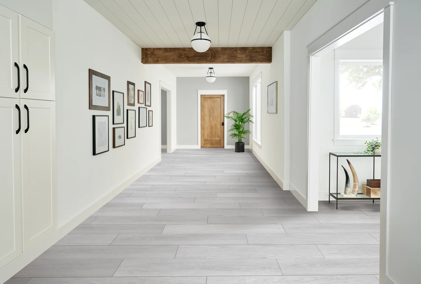Modern Light Grey Oak Plank Laminate Flooring - Image 6