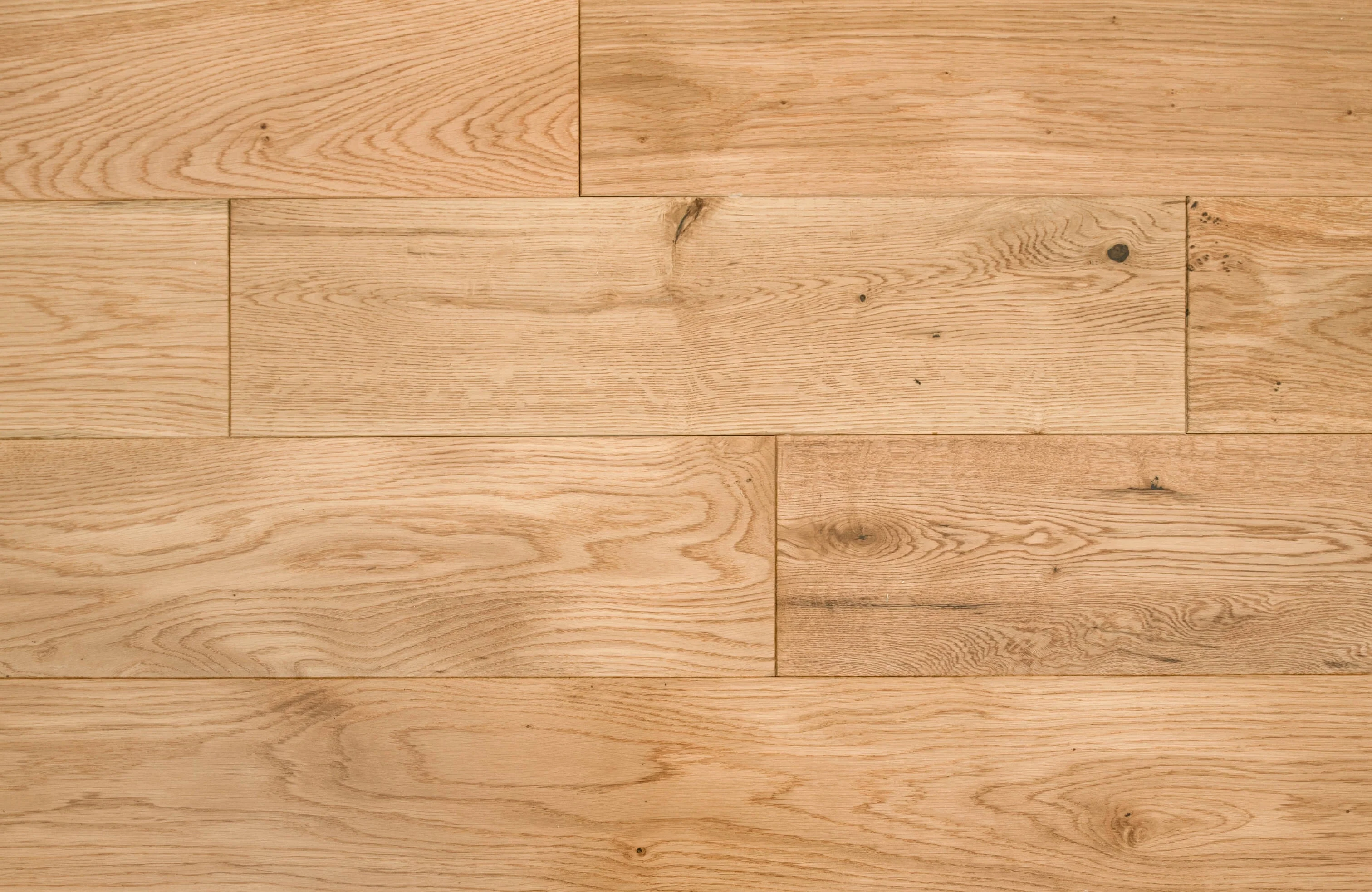 Noble Grain Solid Oak Flooring - Image 4