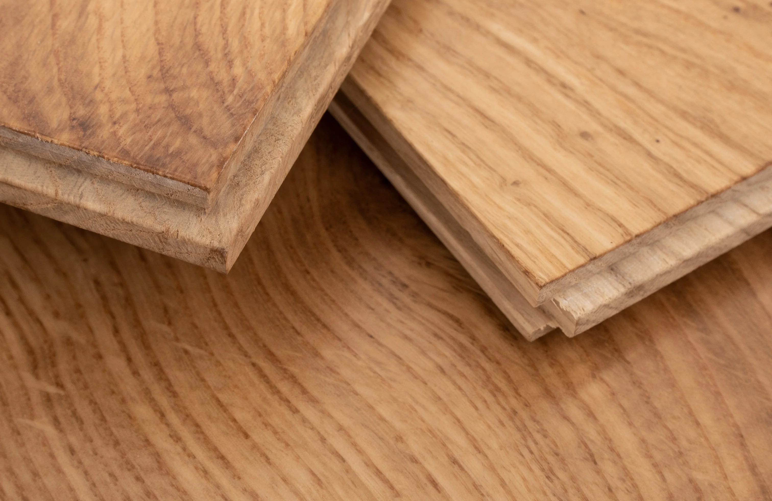 Noble Grain Solid Oak Flooring - Image 5