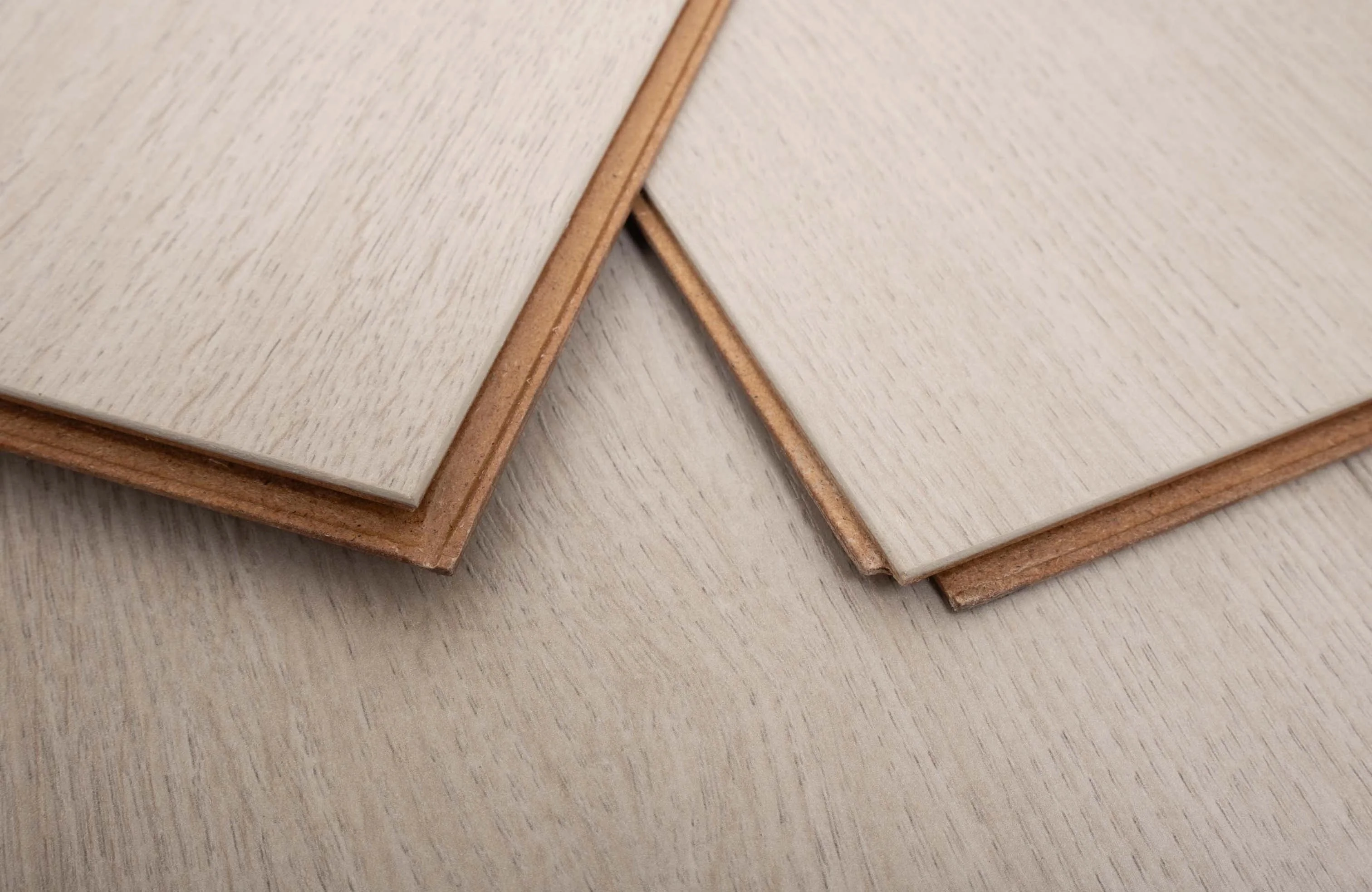 Oakford Brantwood 8mm Laminate Flooring - Image 5