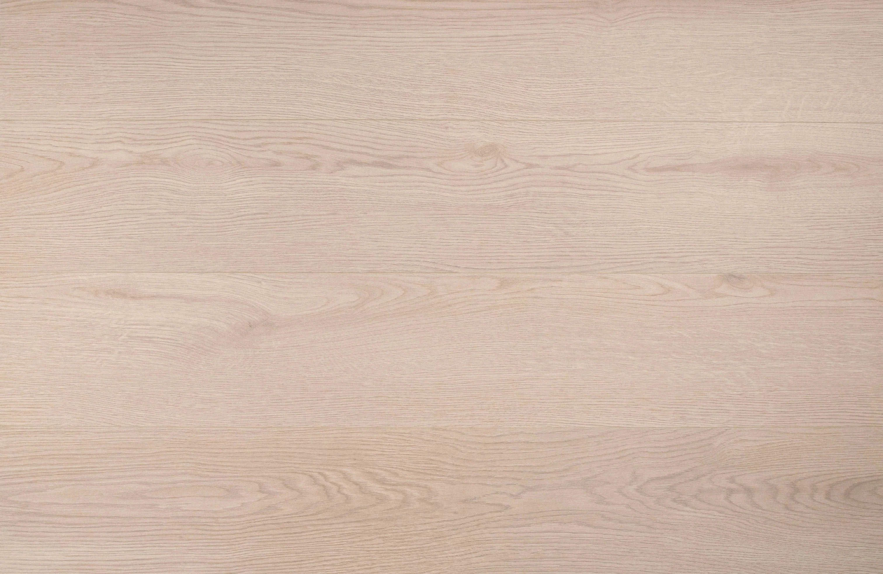 Oakford Fairbourne 12mm wide plank Laminate Flooring - Image 4