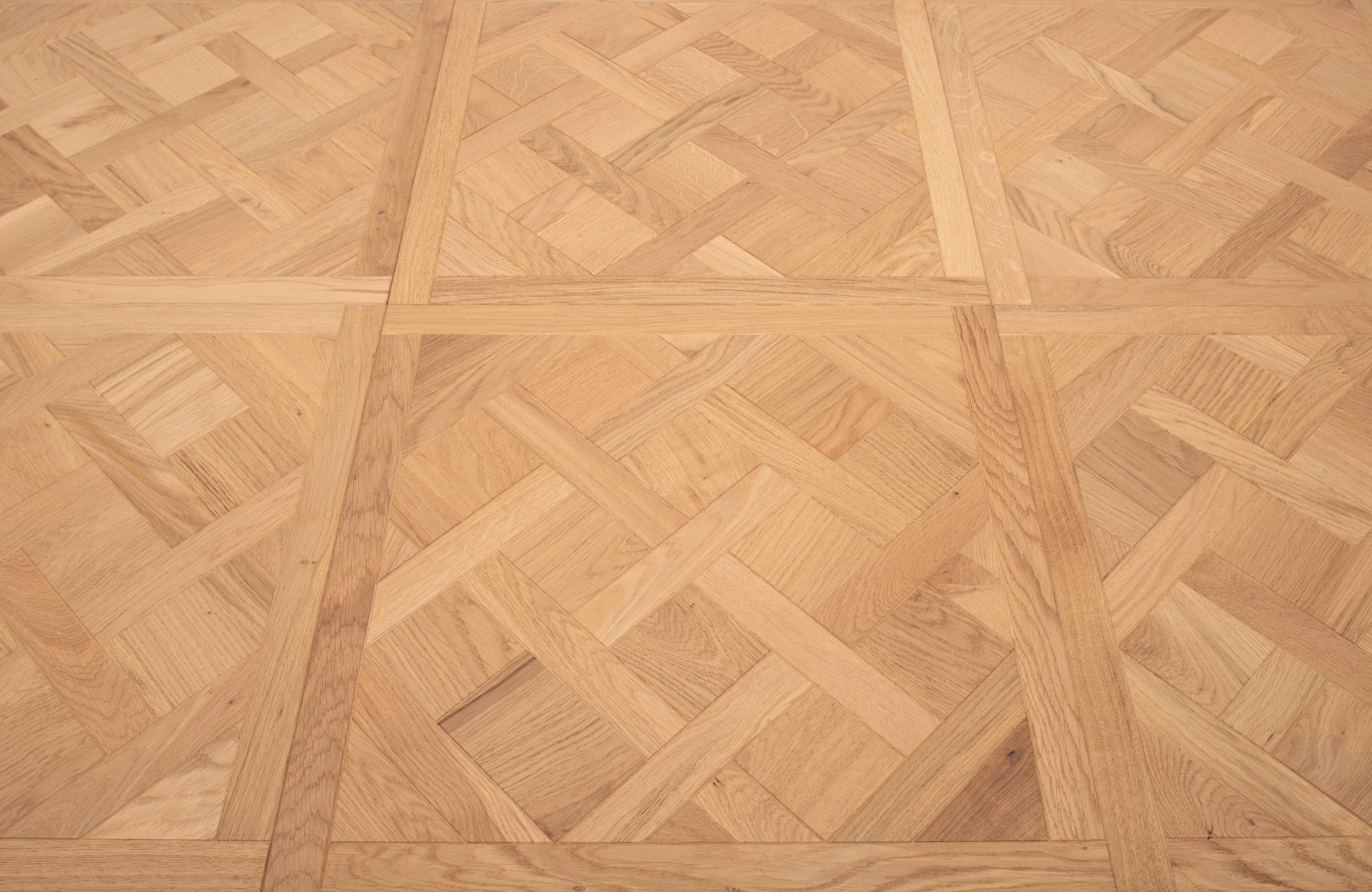 Premium Manor Oak 14mm Versailles Engineered Wood Flooring - Image 6