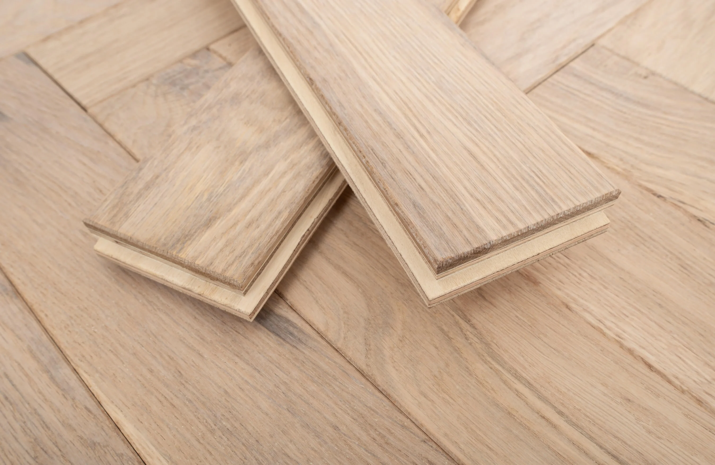 PrimeLine Alston Oak 20mm Herringbone Engineered Wood Flooring - Image 7