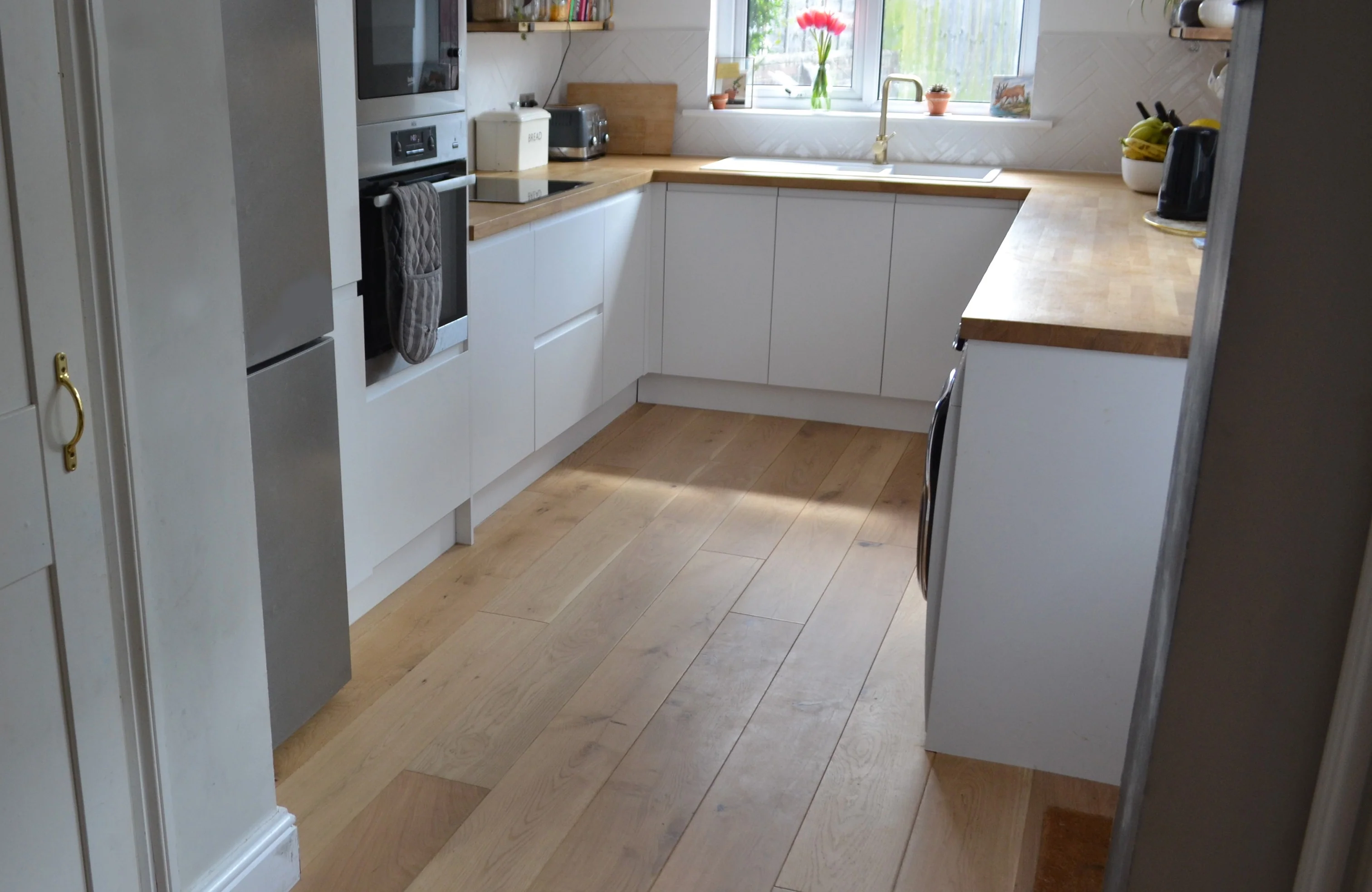 PrimeLine Cotswold Oak 20mm Engineered Wood Flooring - Image 3