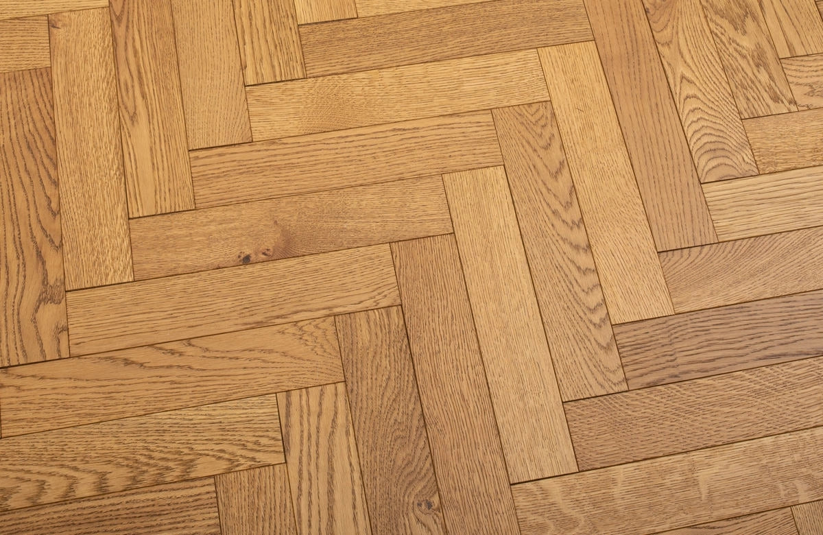 PrimeLine Roston Oak 20mm Herringbone Engineered Wood Flooring - Image 5