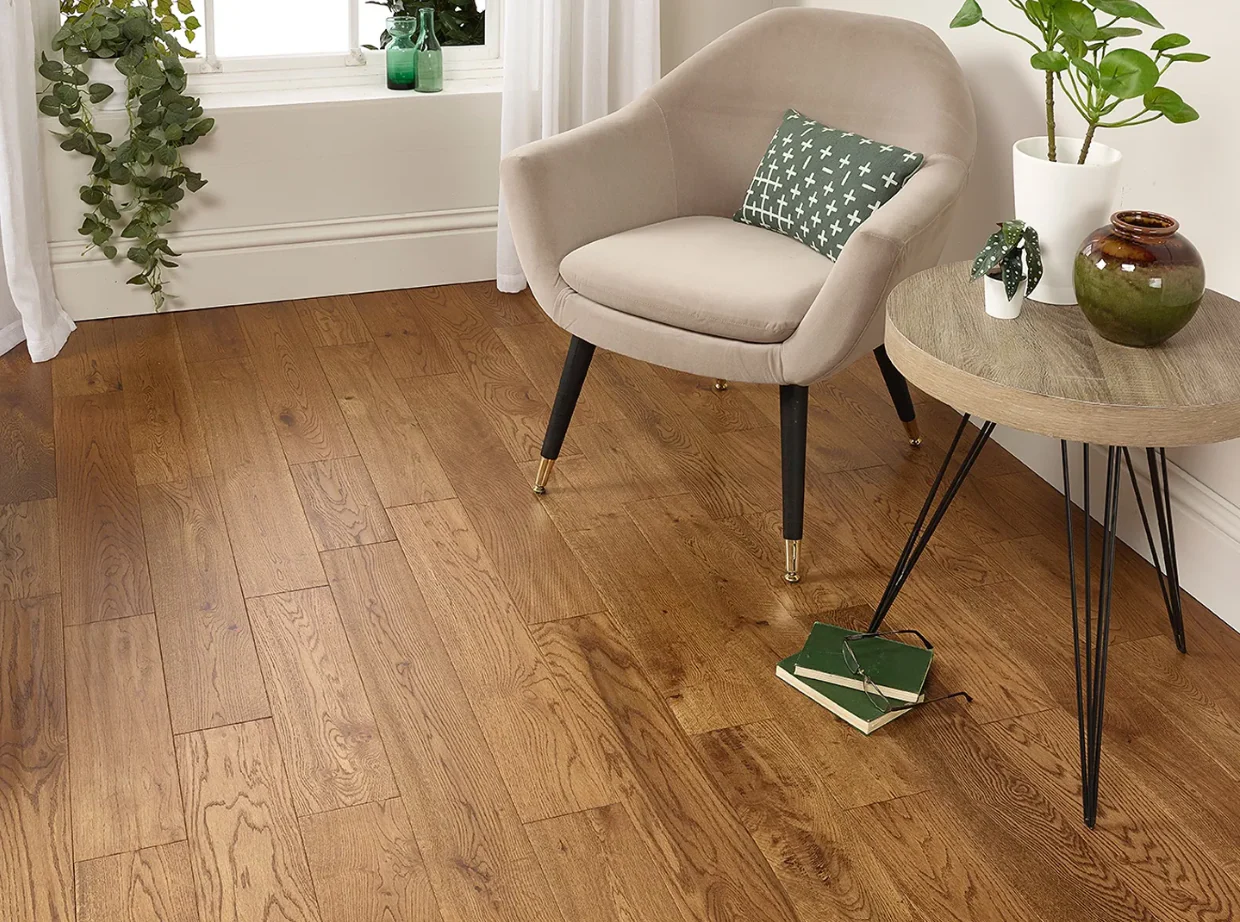 Ravencrest Amber Oak Solid Wood Flooring - Image 4