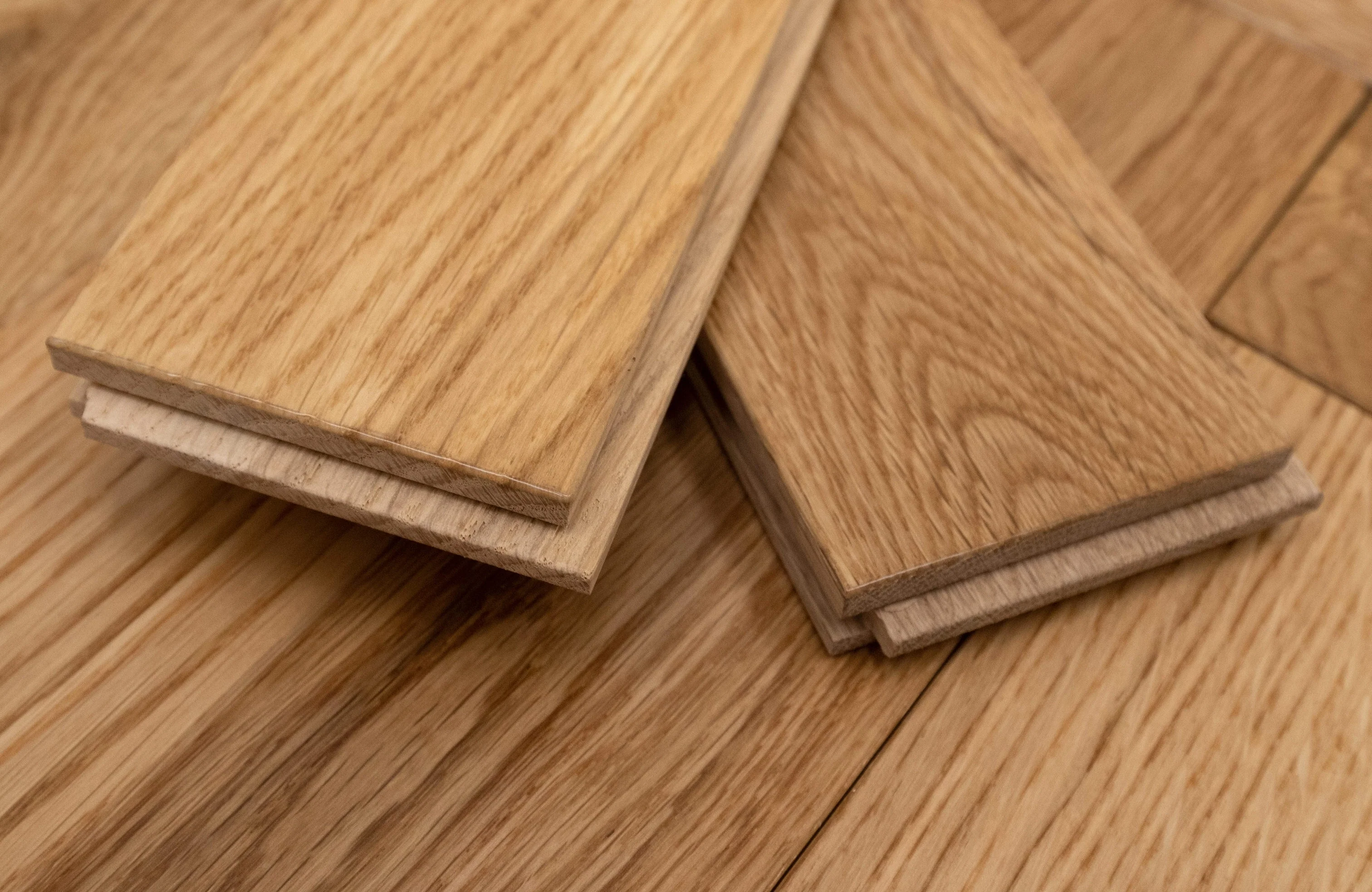 Refined Timber Solid Oak Herringbone Flooring - Image 5