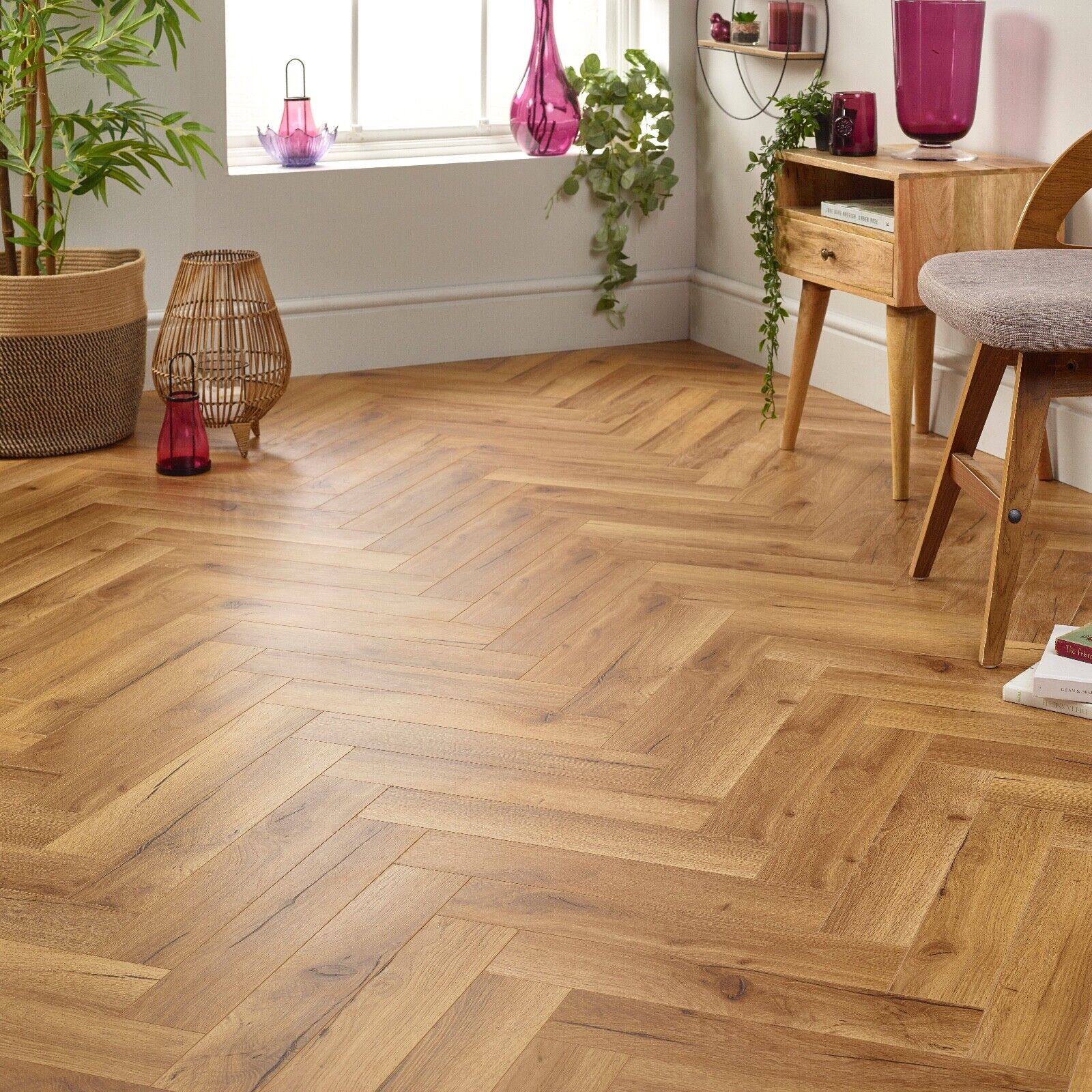 Starward Nova 12mm Herringbone Laminate Flooring - Image 5