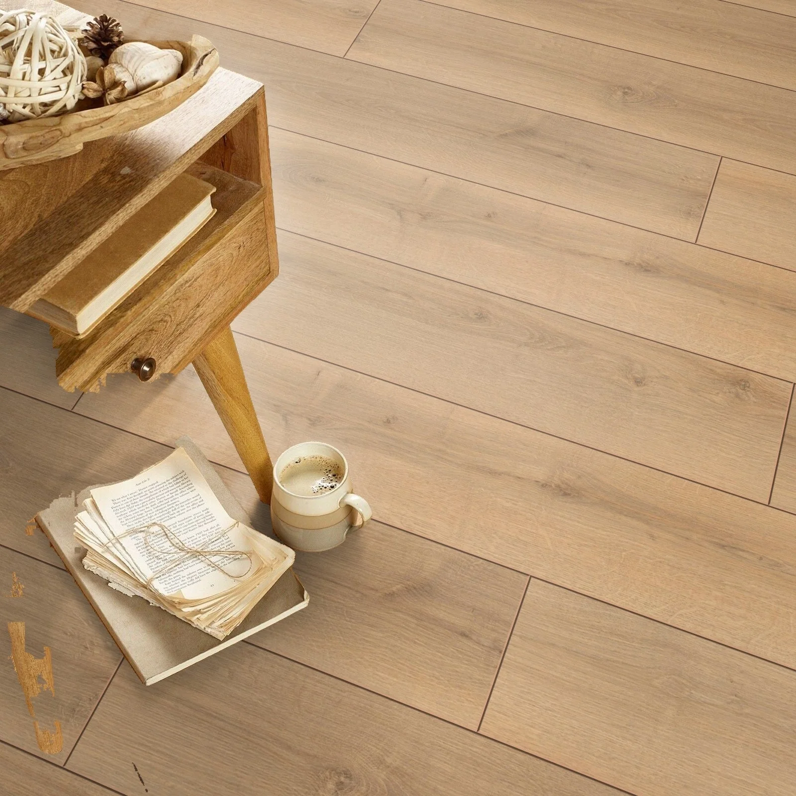 STEP Click XL Natural Mese Oak 12mm AC5 Laminate Flooring - Image 8