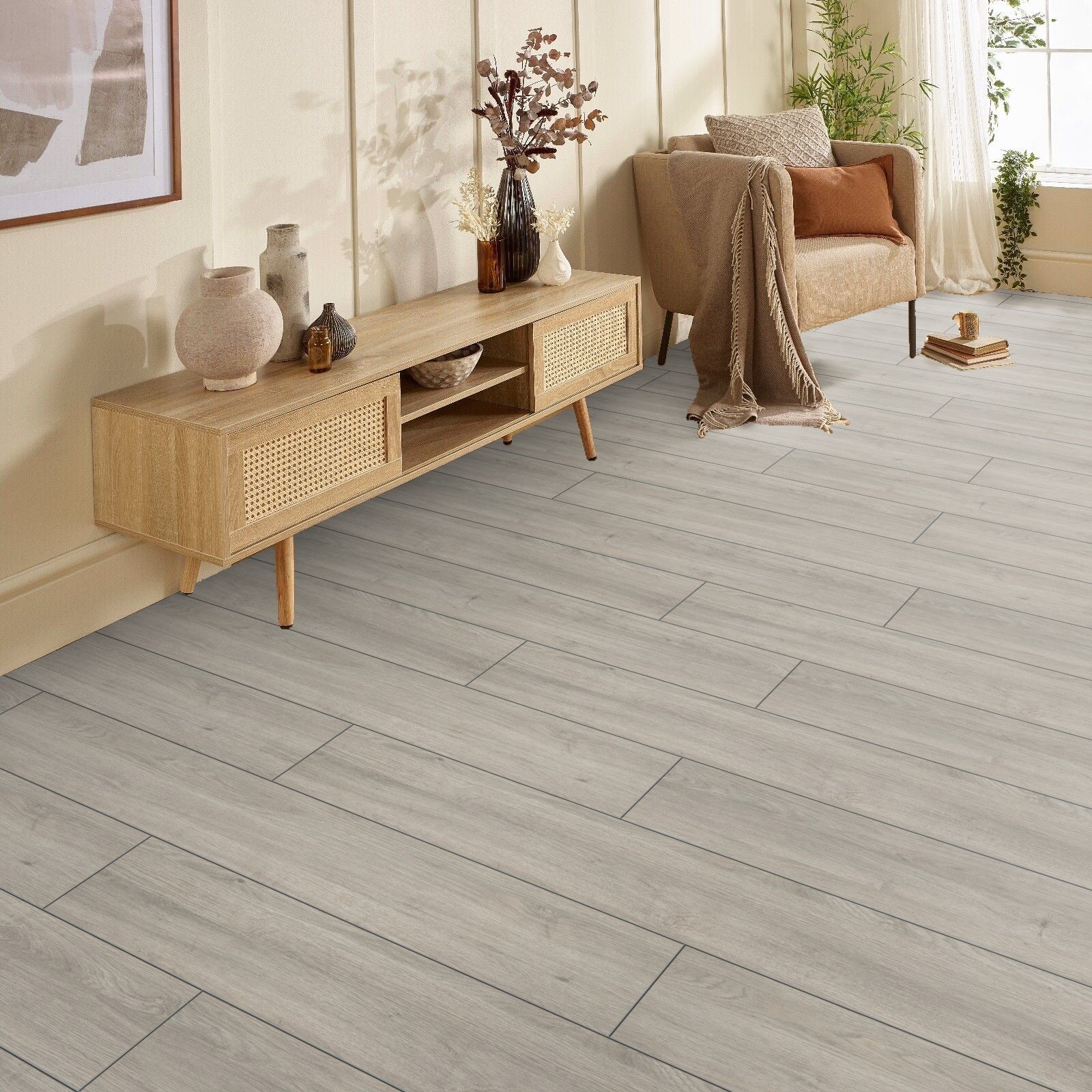 STEP Click XL Devine Grey 12mm AC5 Laminate Flooring - Image 3