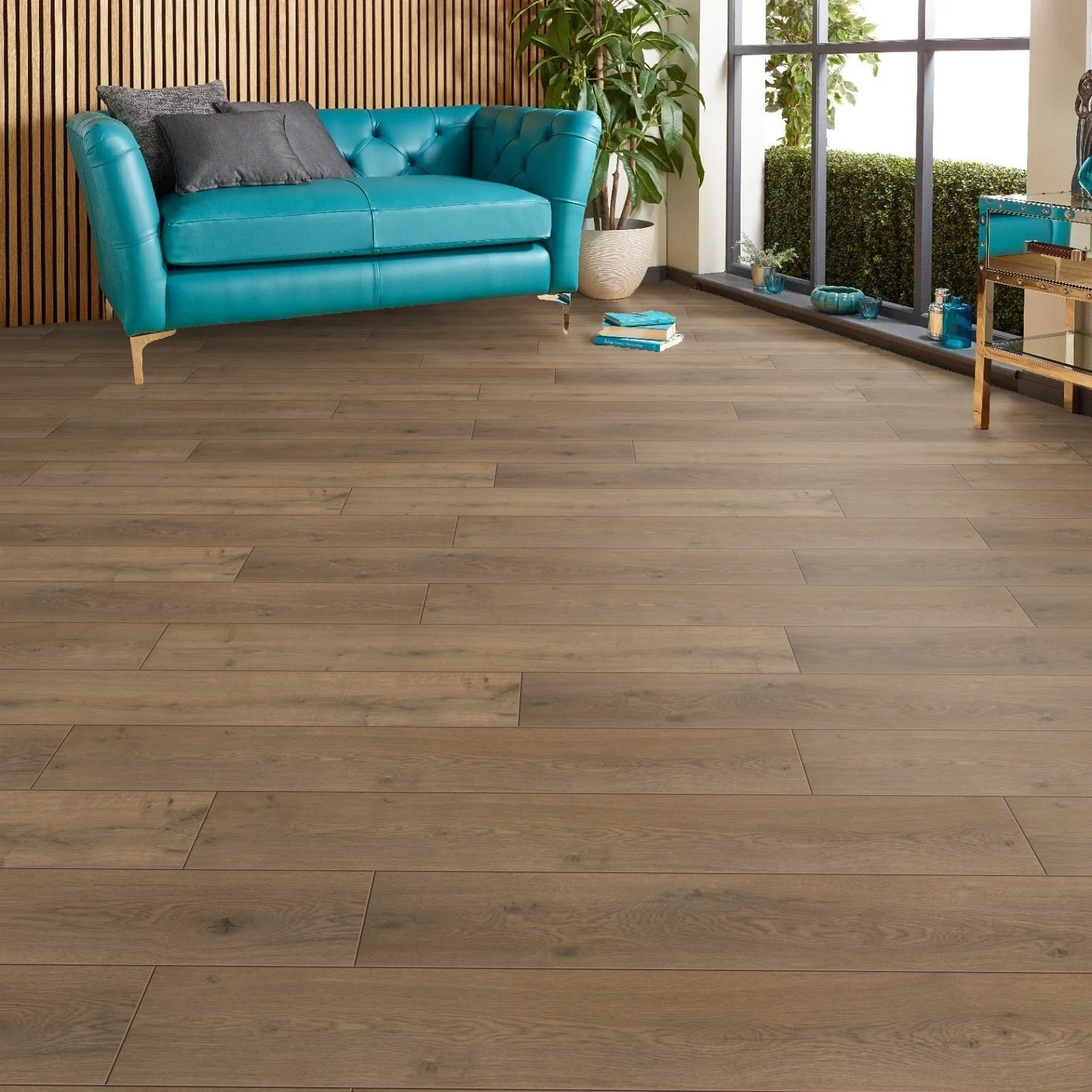 STEP Click XL Nairobi Rustic 12mm AC5 Laminate Flooring - Image 6