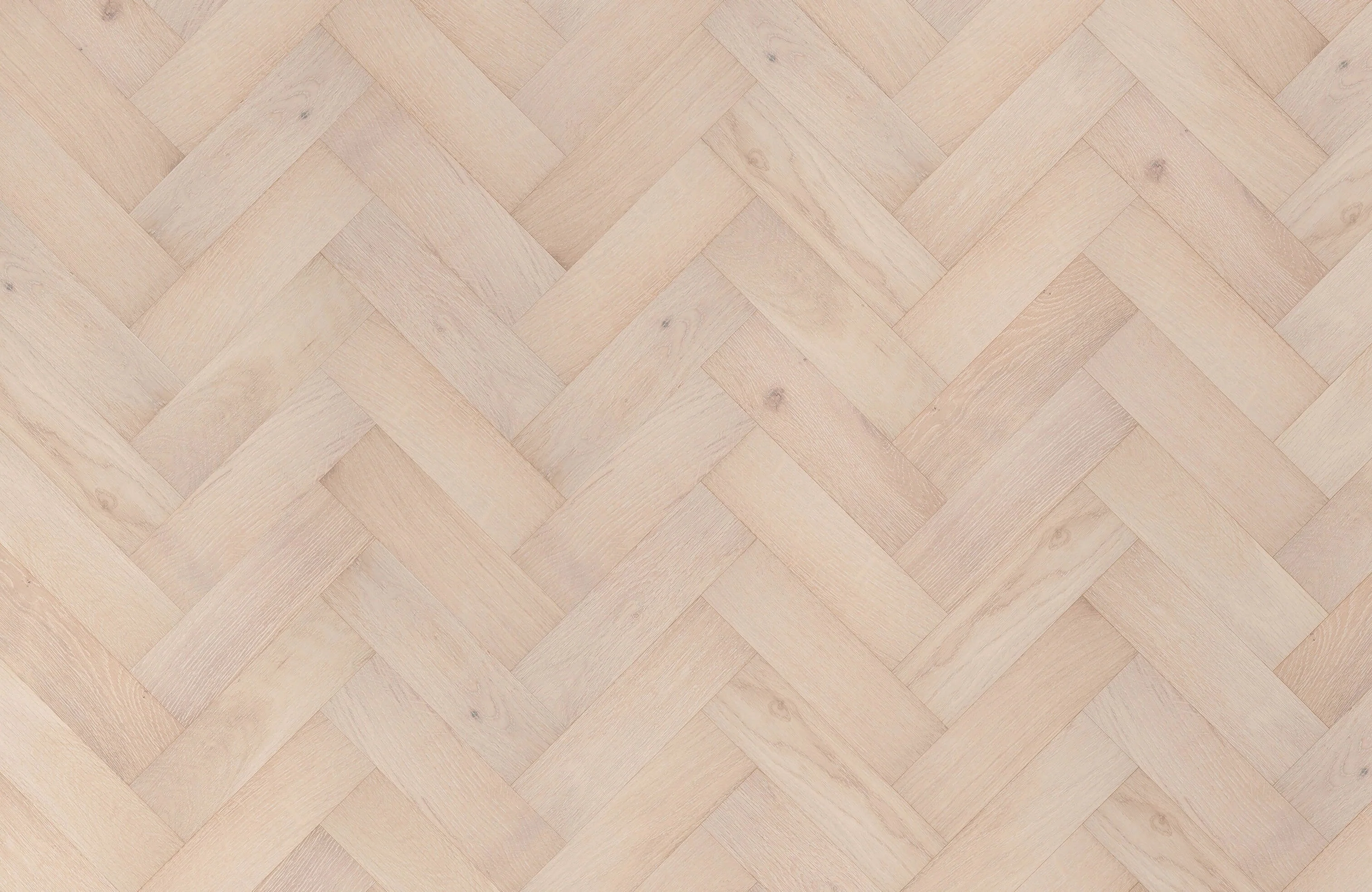 Stirling Oak Herringbone 14mm Engineered Wood Flooring - Image 5