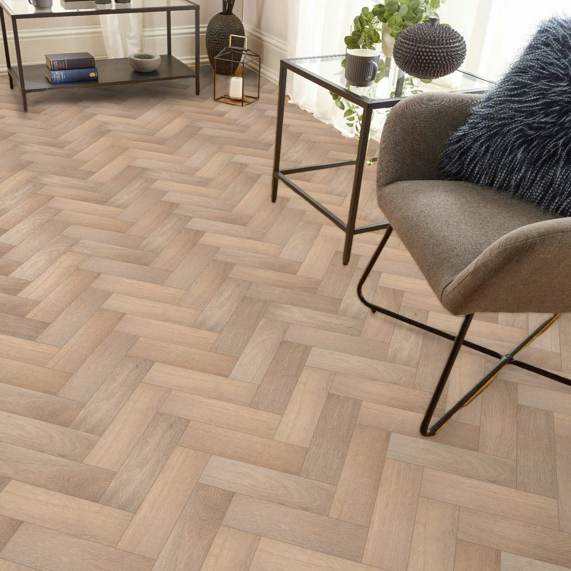 Thameside Oak Herringbone 14mm Engineered Wood Flooring - Image 6