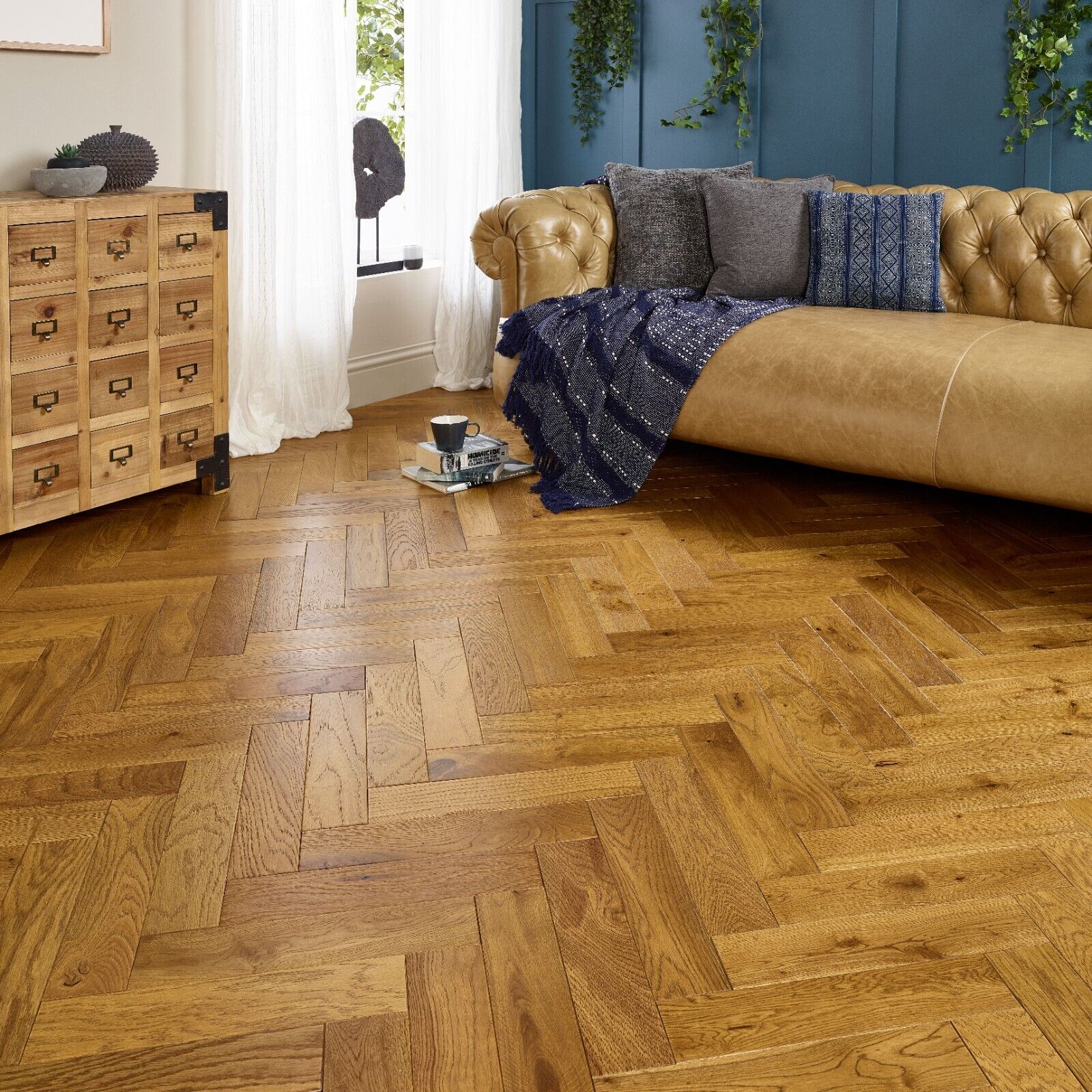 Verona Everton Herringbone Oak Engineered Wood Flooring - Image 6