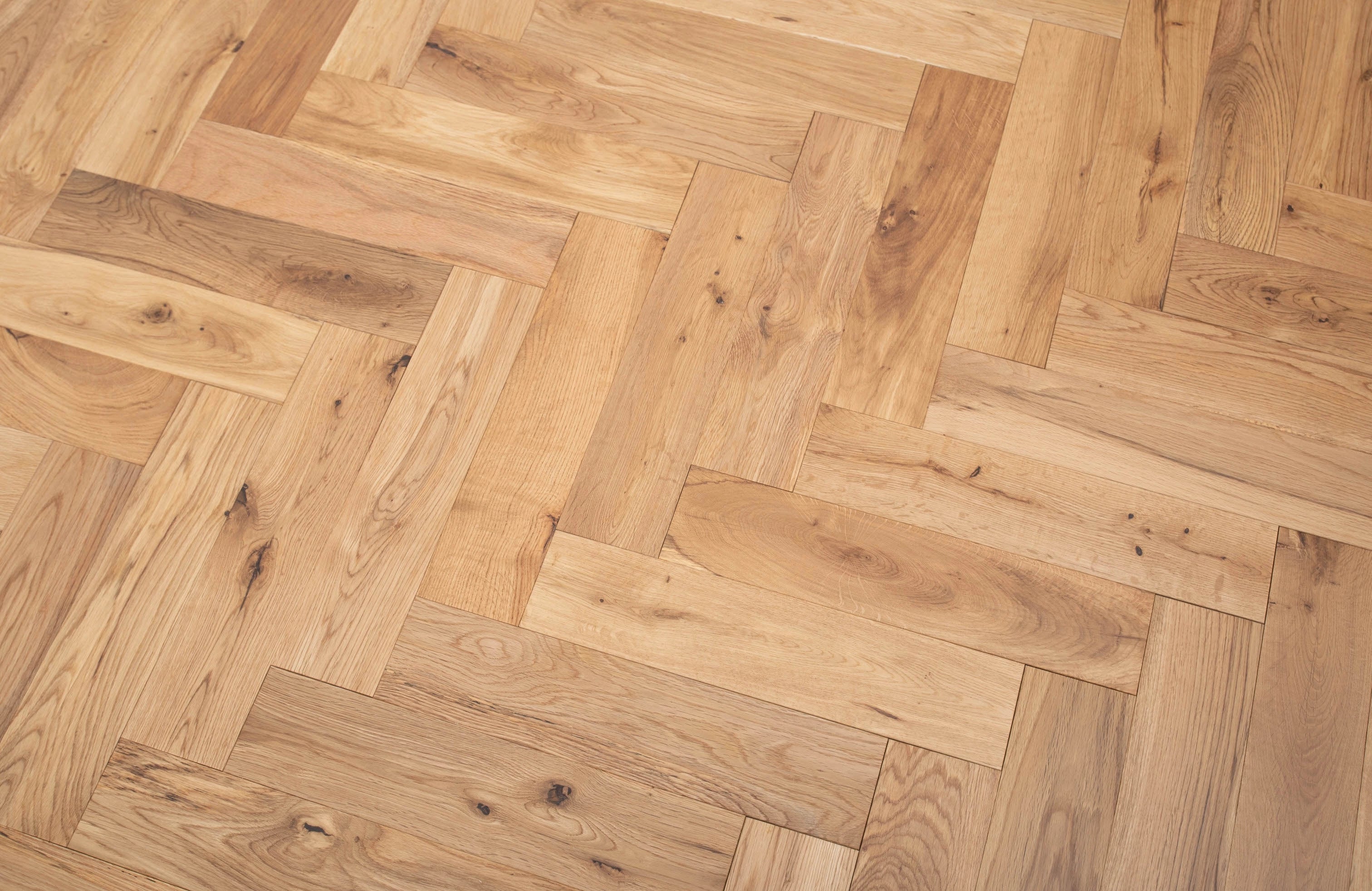 Vionne Timber Solid Oak Herringbone Flooring - Image 4