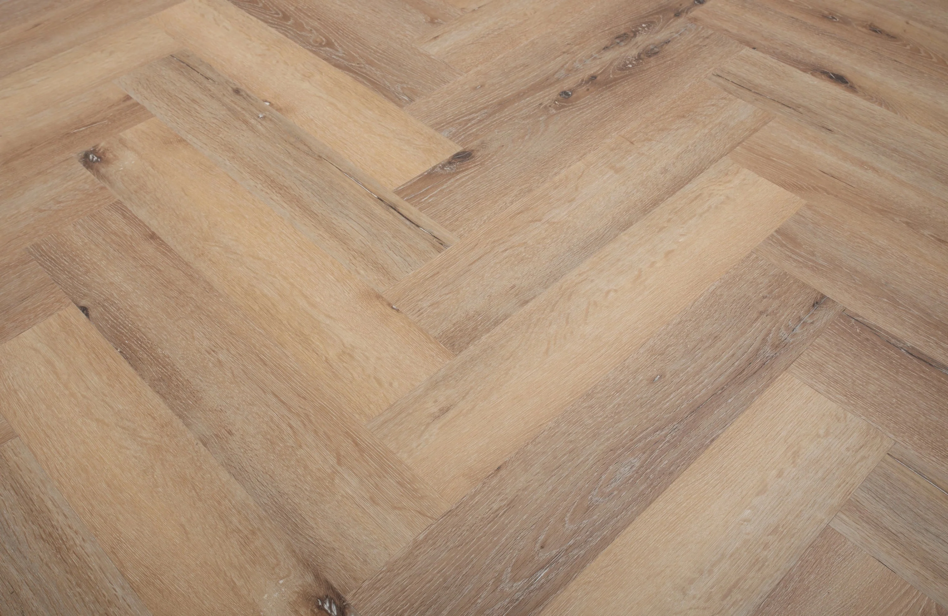 Waterproof Amber Oak Herringbone LVT Rigid Core SPC Click Luxury Vinyl Tile Flooring - Image 3
