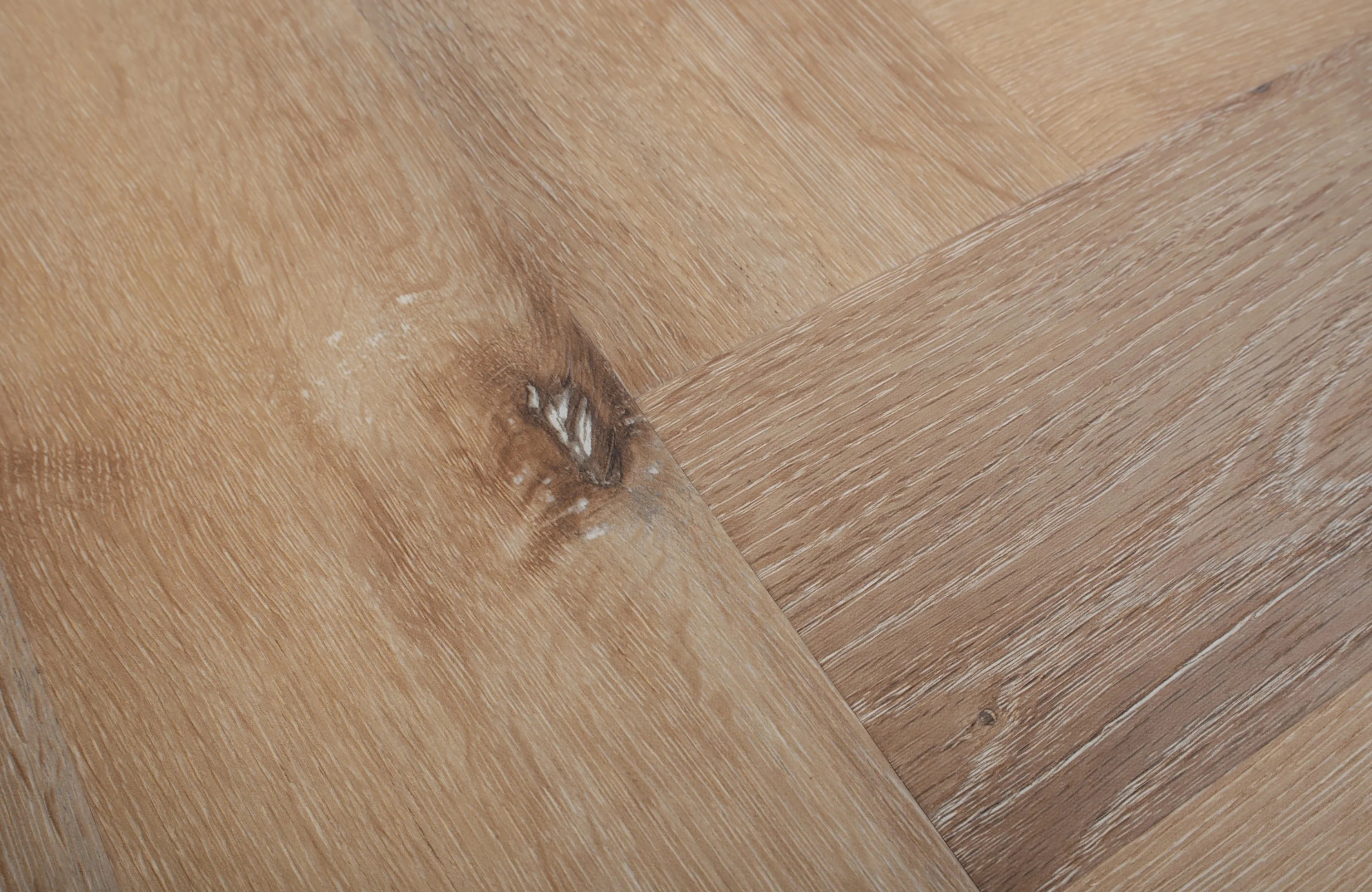 Waterproof Amber Oak Herringbone LVT Rigid Core SPC Click Luxury Vinyl Tile Flooring - Image 4