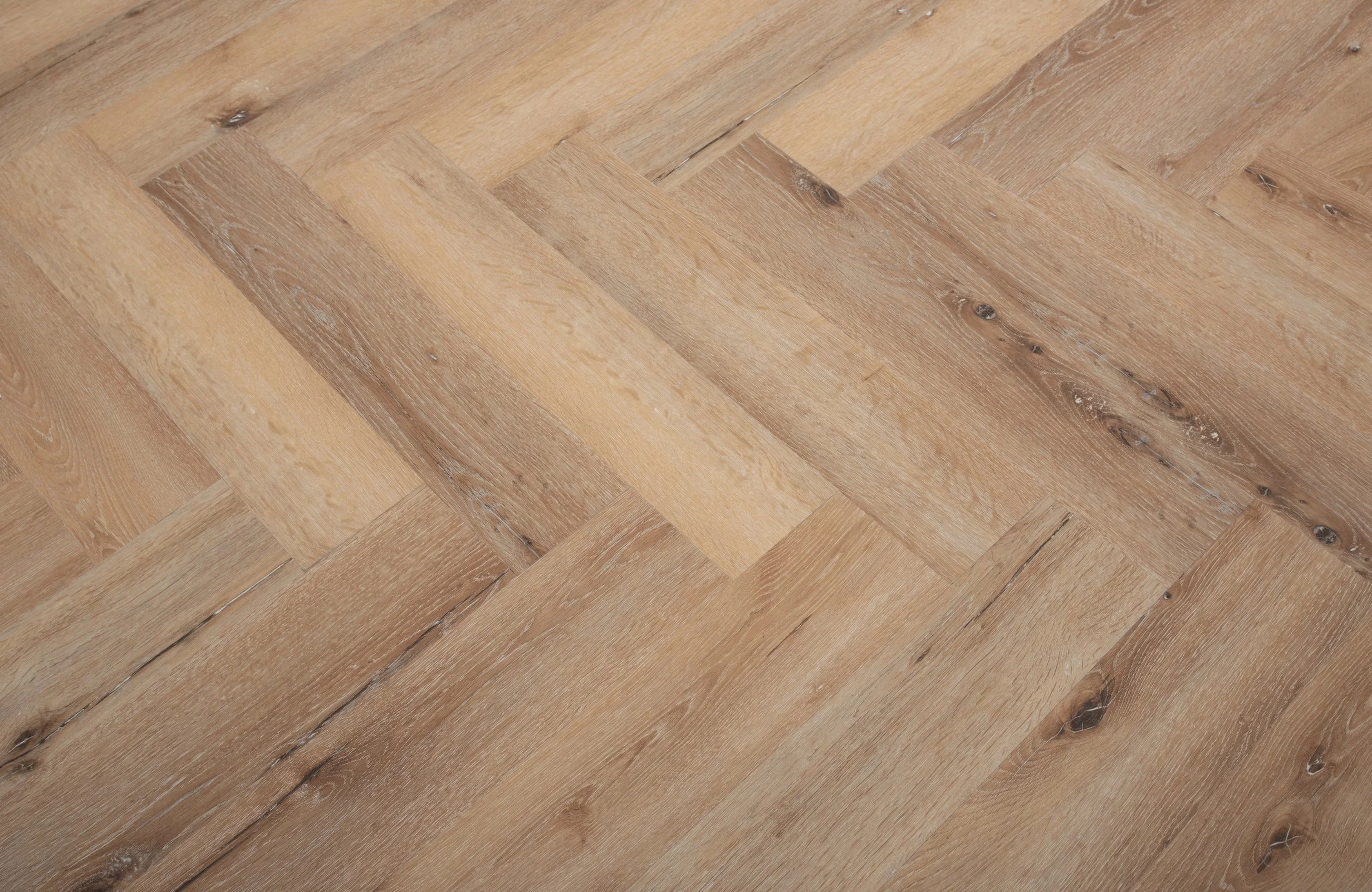 Waterproof Amber Oak Herringbone LVT Rigid Core SPC Click Luxury Vinyl Tile Flooring - Image 5