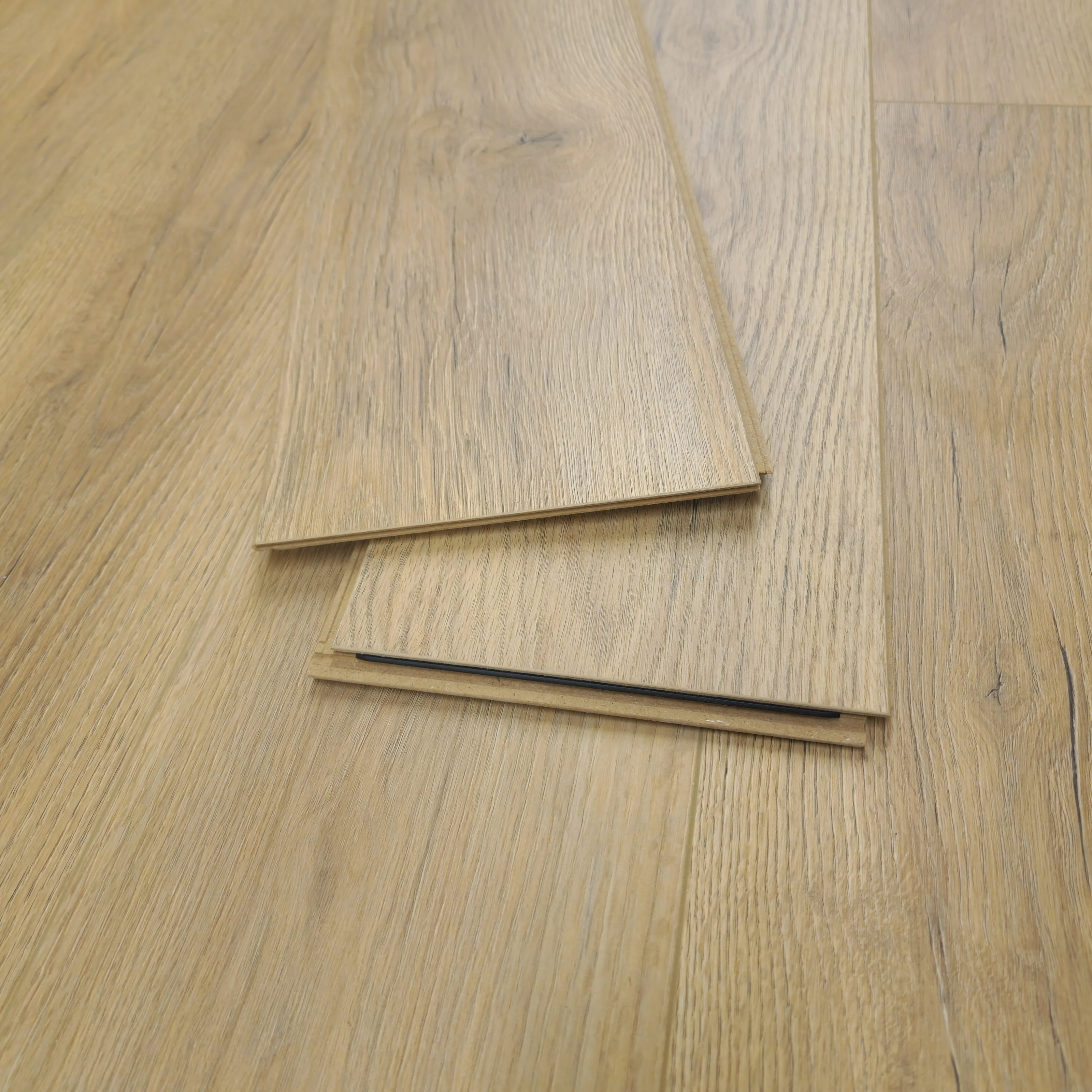 Waterproof Luxury Lightwood Oak 8mm Laminate Flooring - Image 8