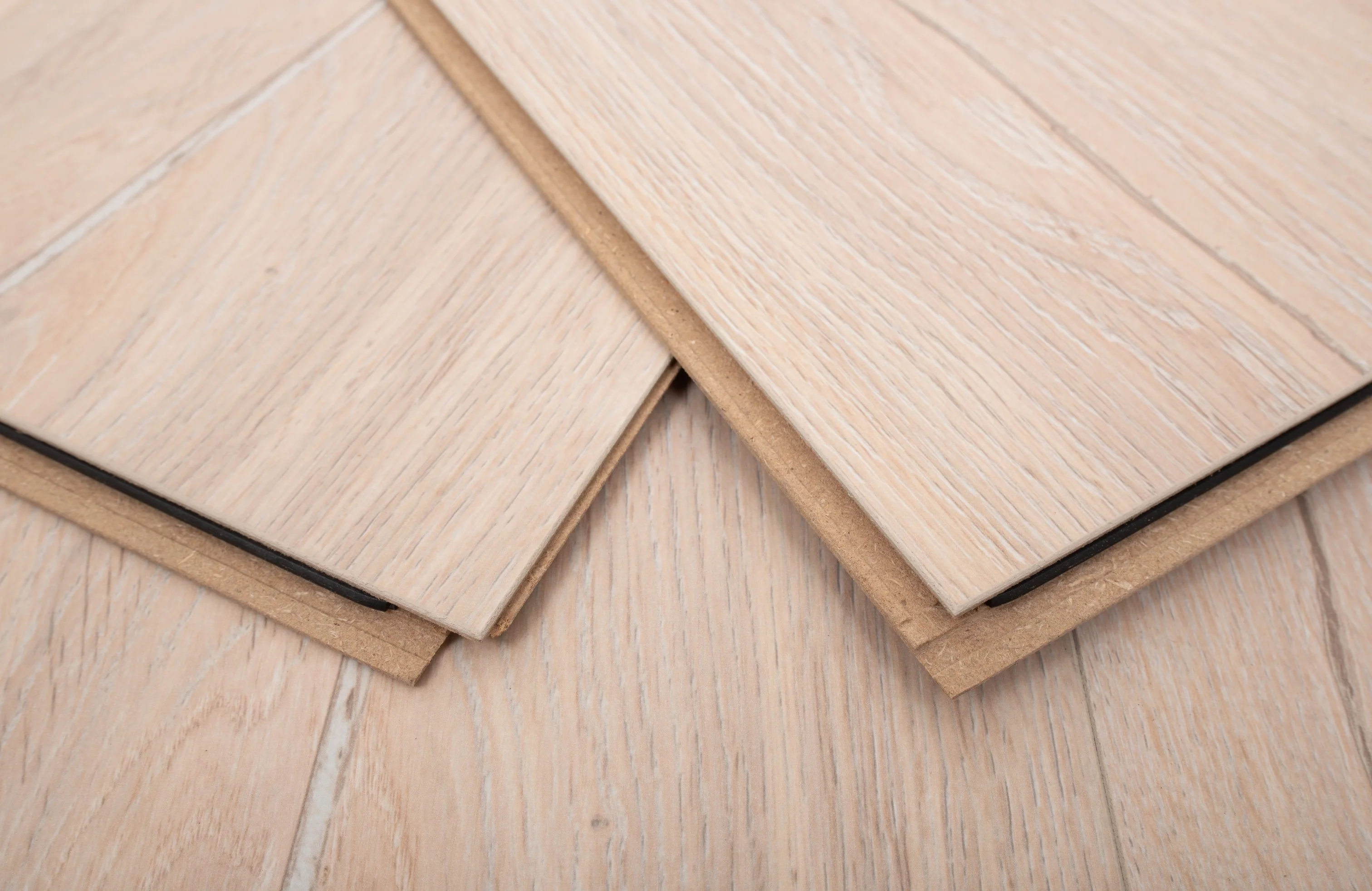 Waterproof Luxury Sunbeam Oak 8mm Laminate Flooring - Image 12