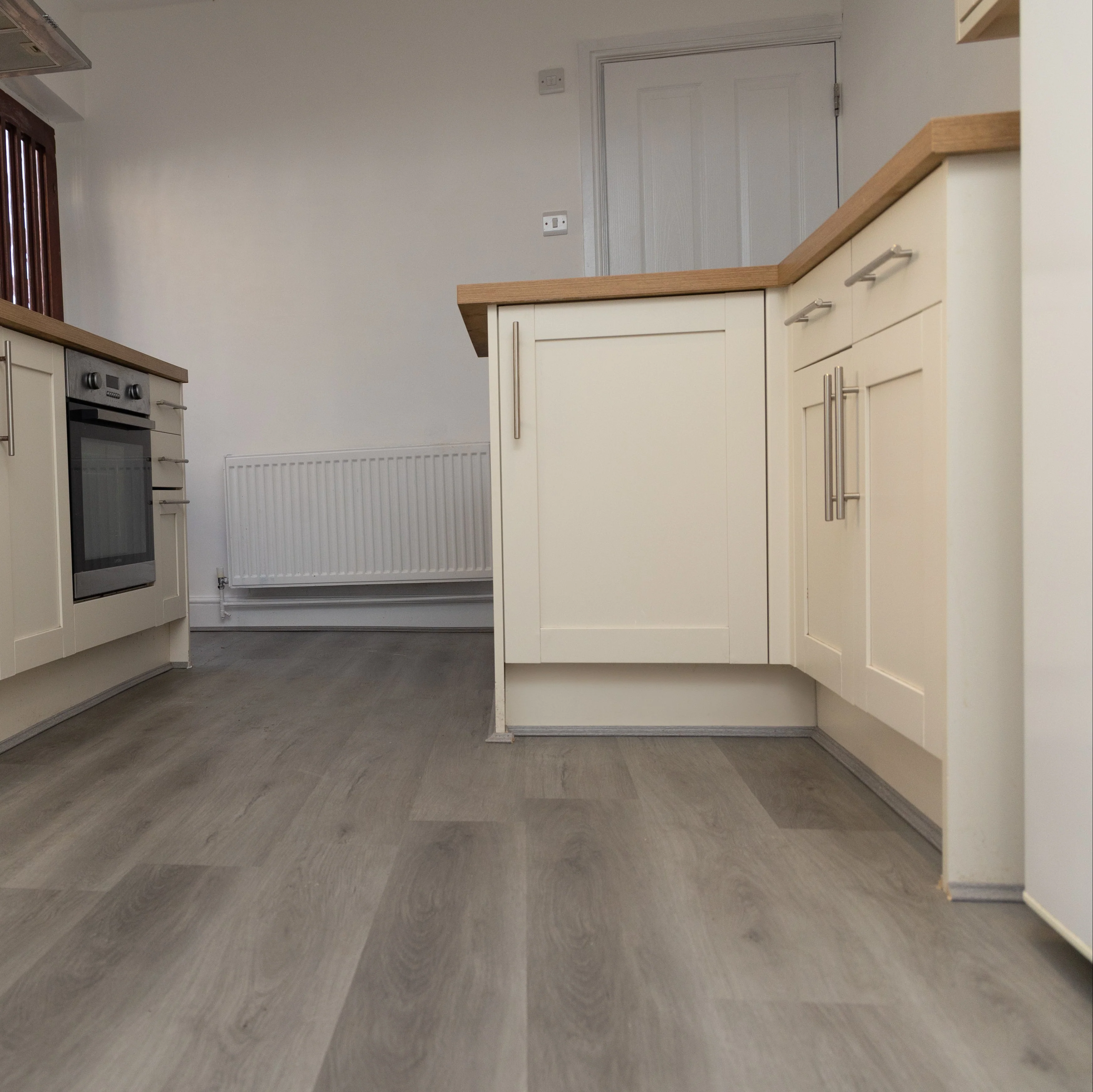 Waterproof Prime Havana Grey Oak SPC LVT Click Luxury Vinyl Tile Flooring - Image 9