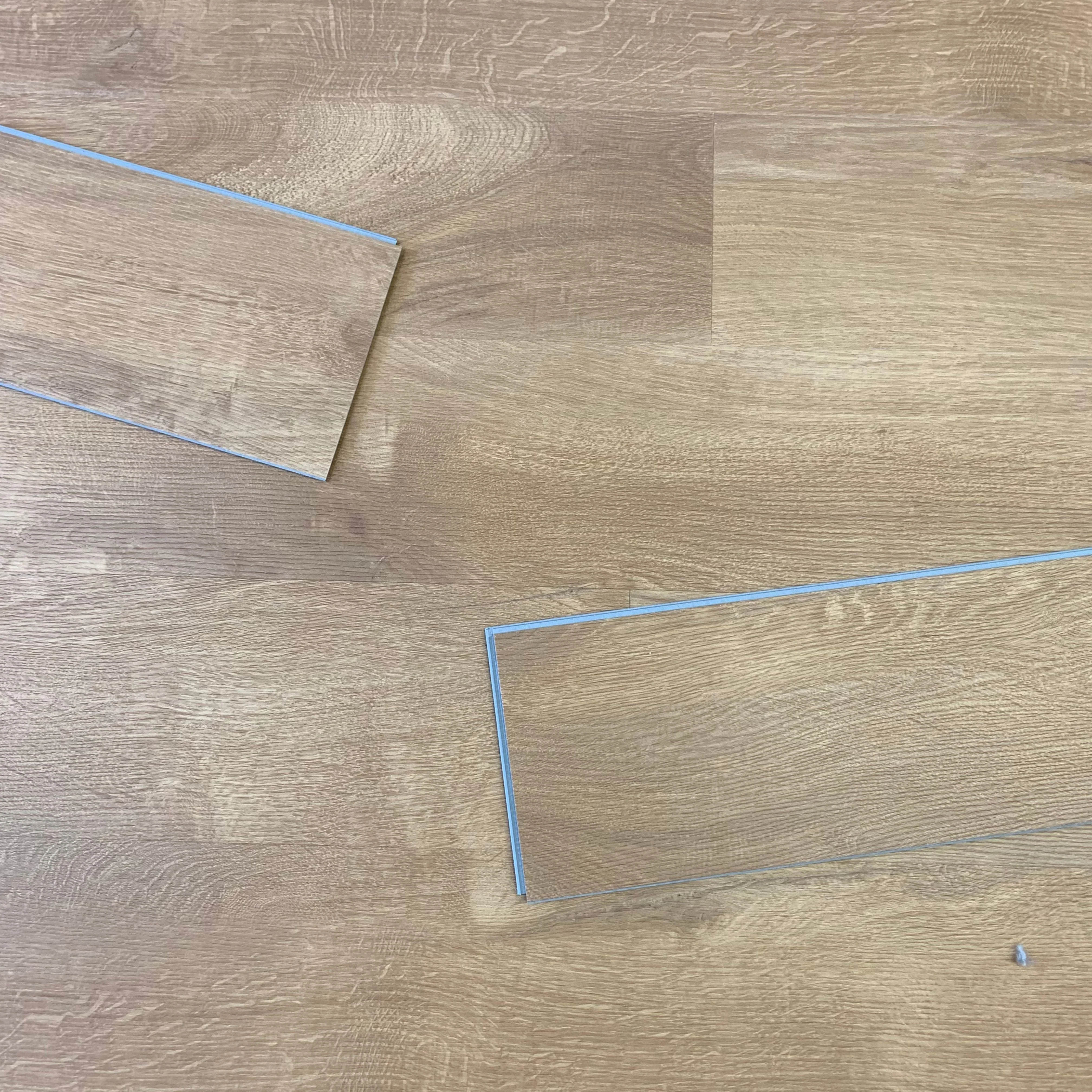 Waterproof Savannah Oak Plank LVT Rigid Core SPC 5.2mm Click Luxury Vinyl Tile Flooring - Image 7