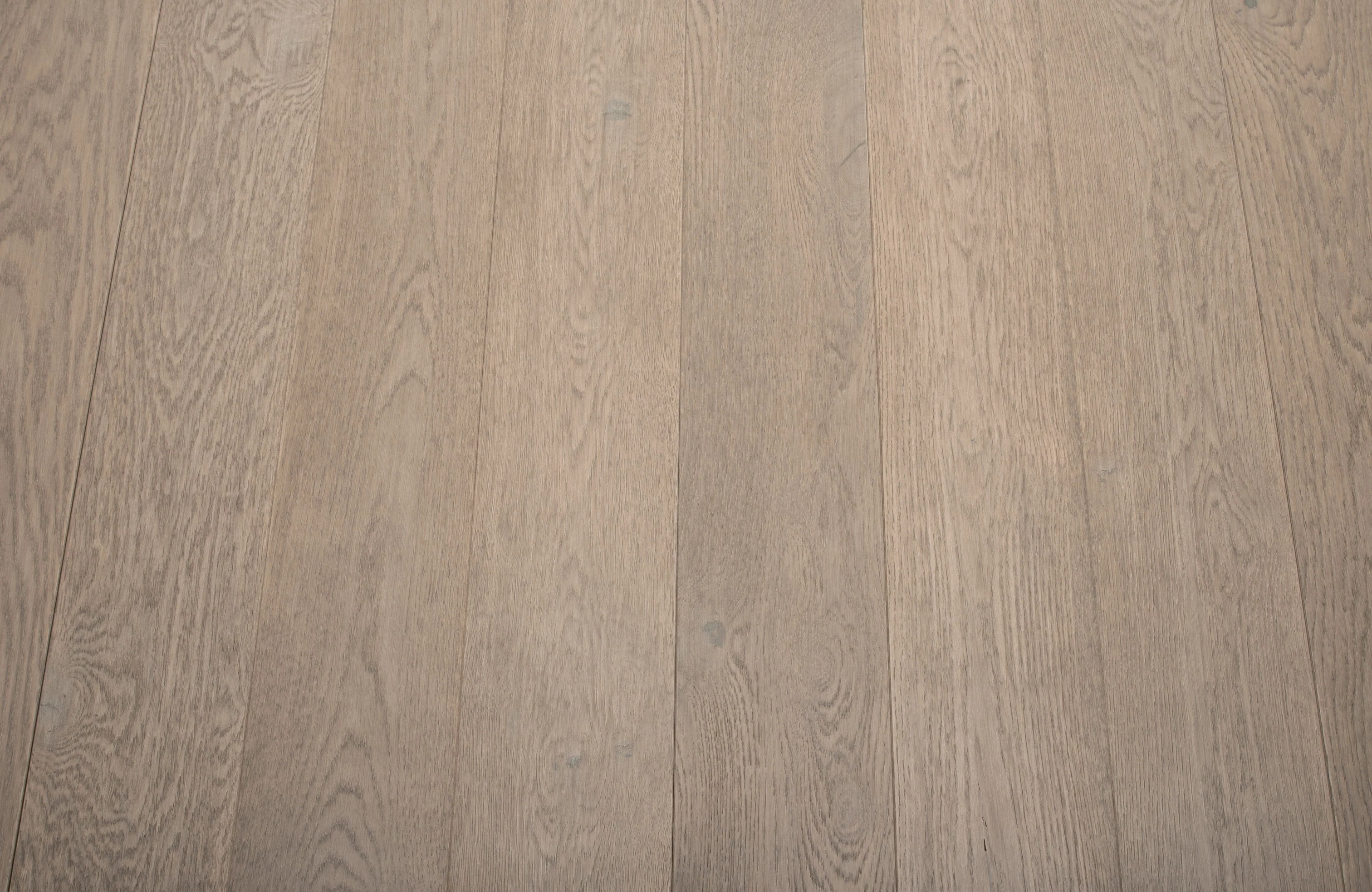 Woodland Falconwood Oak 14mm Long Board Engineered Wood Flooring - Image 7